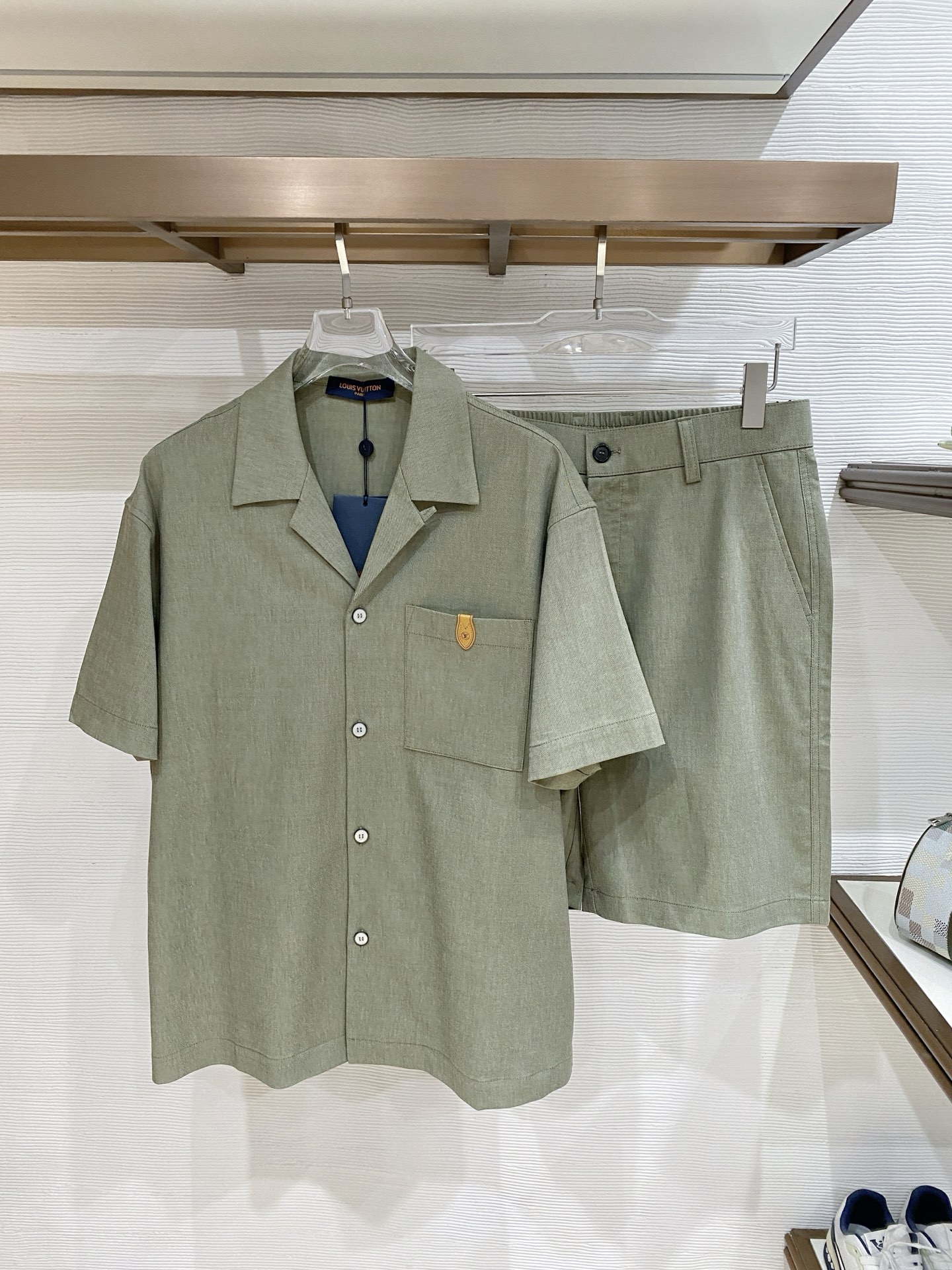 一套销售 顶级品质 Lv 定制顶级面料  新品 最新设计款 2026ss 家新款夹克外套，秀场新品‼品相