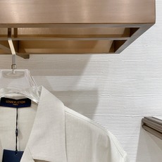 一套销售顶级品质 Lv 定制顶级面料 新品 最新设计款 2026ss 家新款夹克外套,秀场新品‼品相非 一套销售顶级品质 Lv 定制顶级面料 新品 最新设计款 2026ss 家新款夹克外套,秀场新品‼品相非