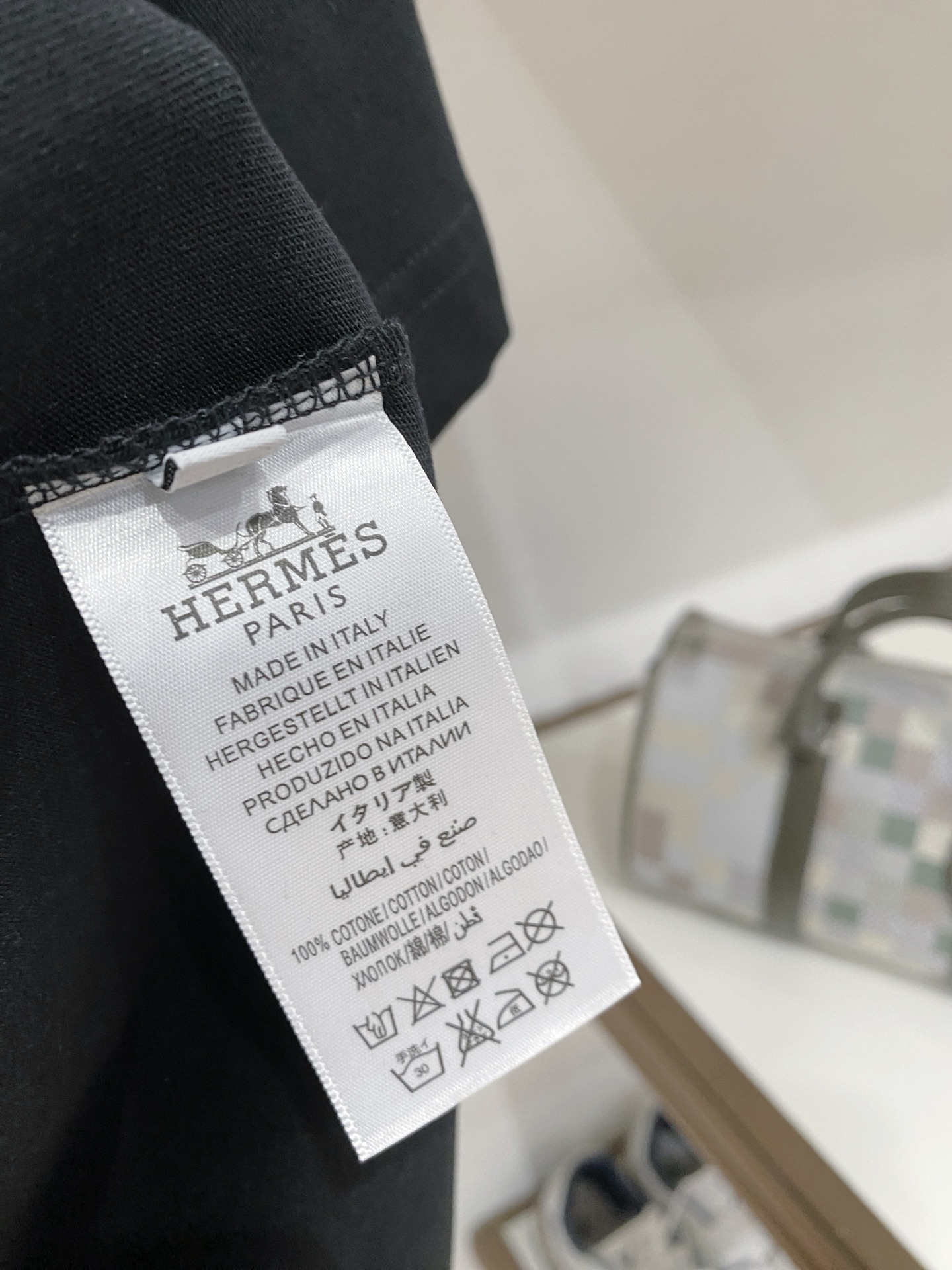 爱马仕Hermes26FW春夏新款首发专柜最新款短袖圆领T恤 设计前卫时尚！品牌logo重工艺设计 高端