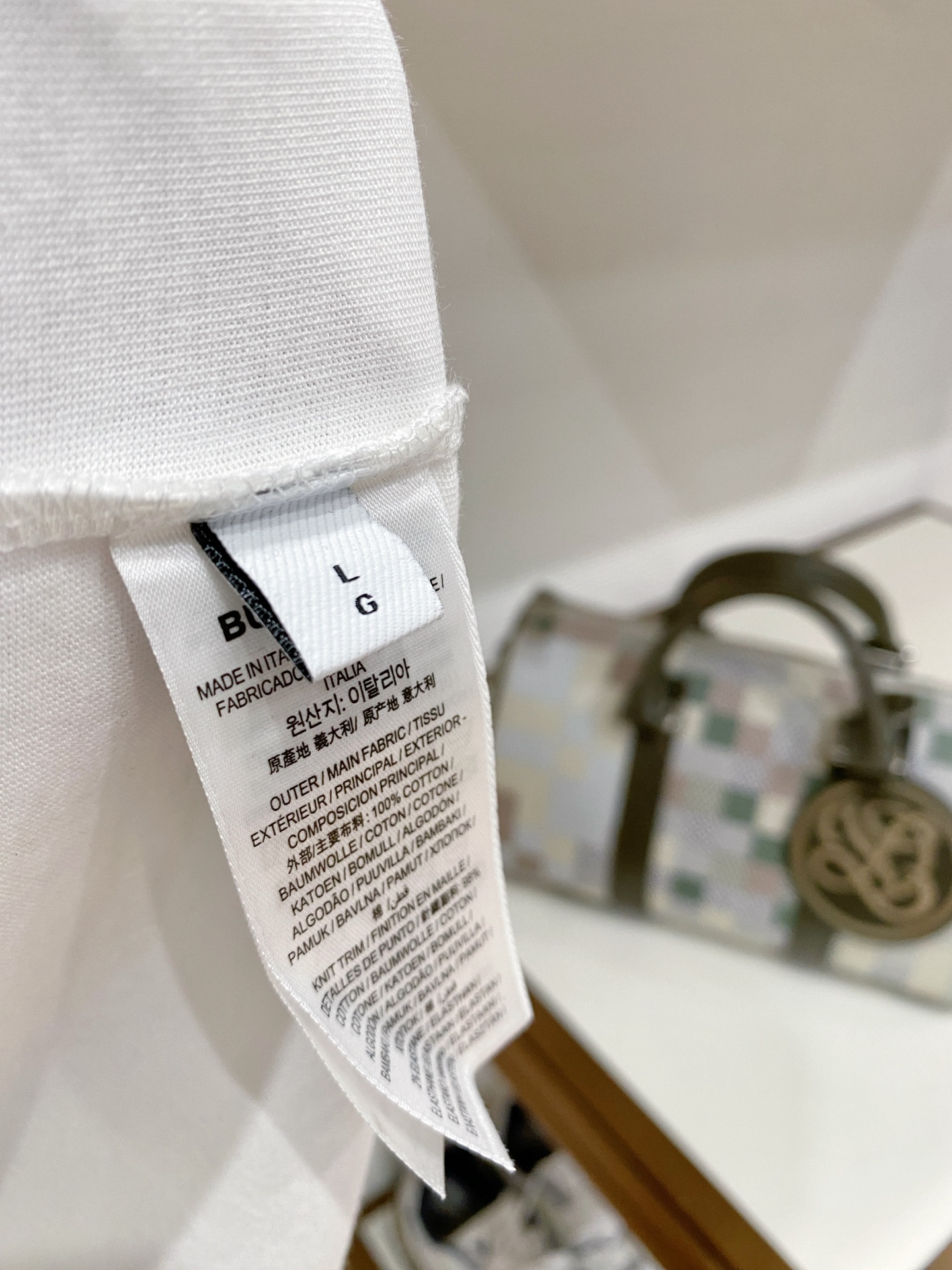巴宝莉Burberry26FW春夏新款首发专柜最新款短袖圆领T恤 设计前卫时尚！品牌logo重工艺设计 