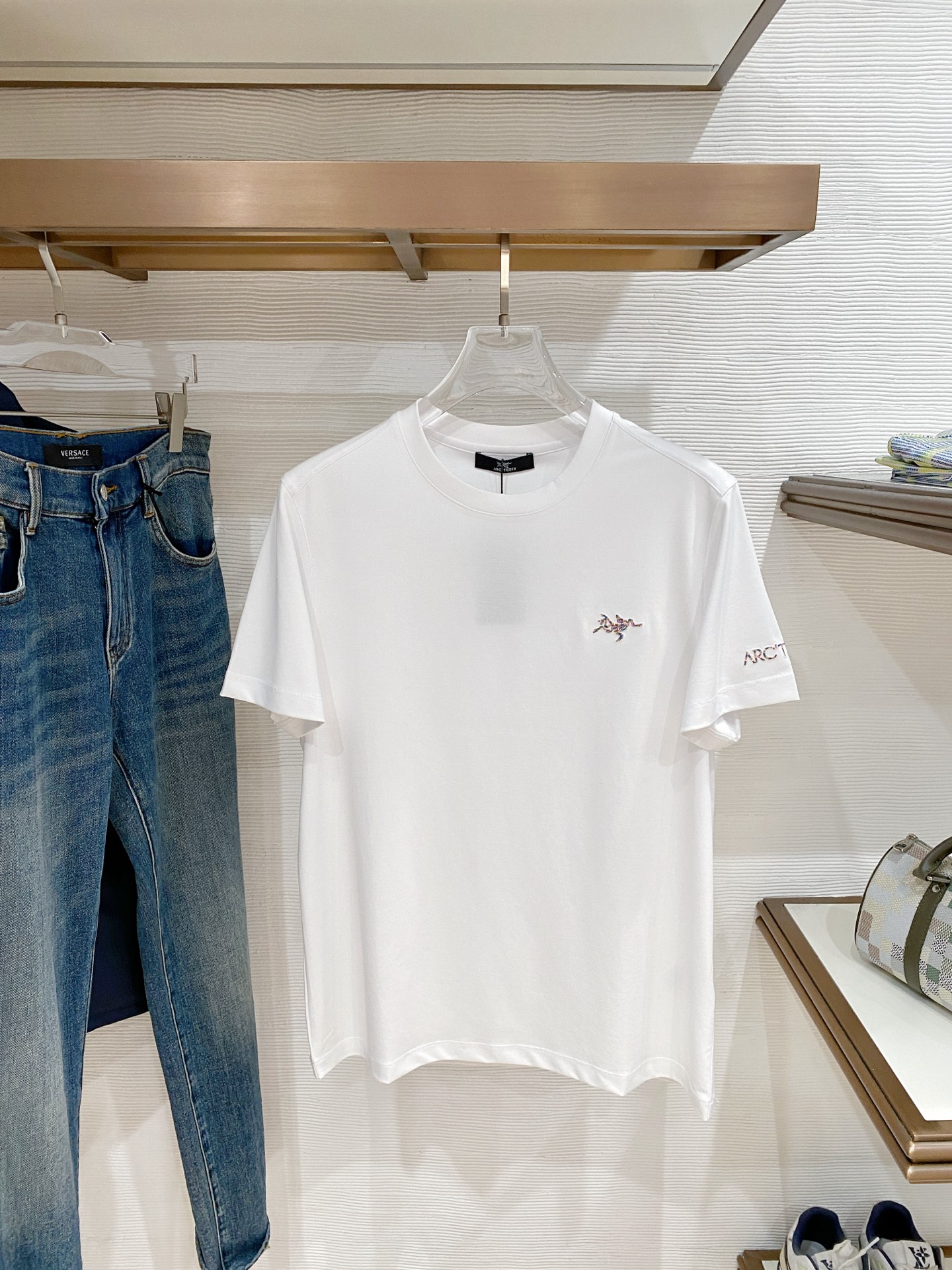 아크테릭스 남성 반팔 127404 Arc'teryx T Shirt