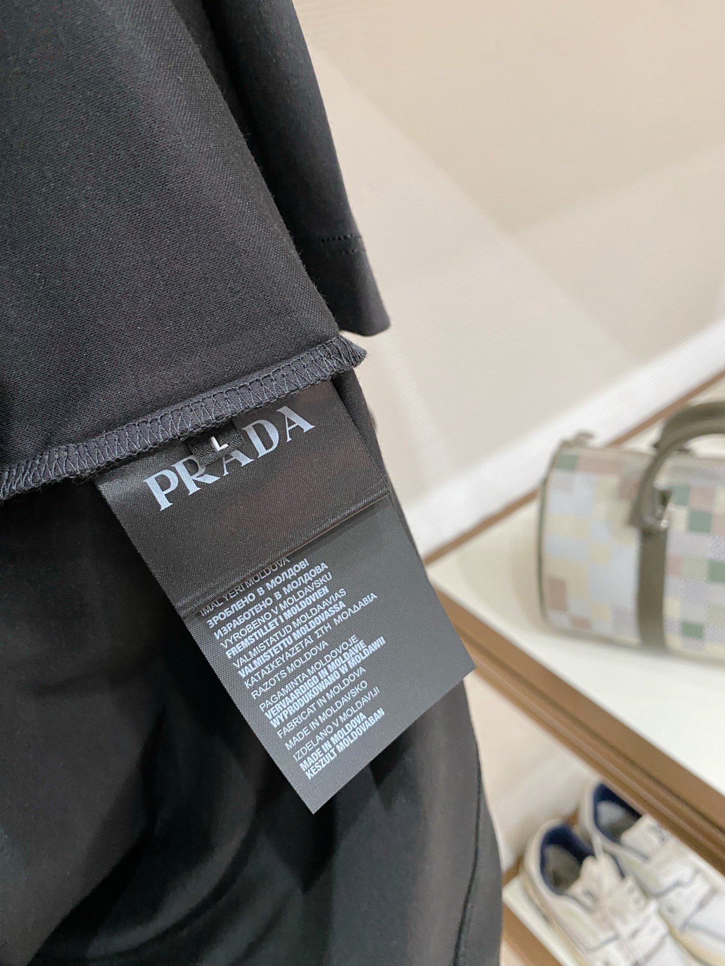 프라다 남성 반팔 127386 Prada T Shirt 썸네일 이미지