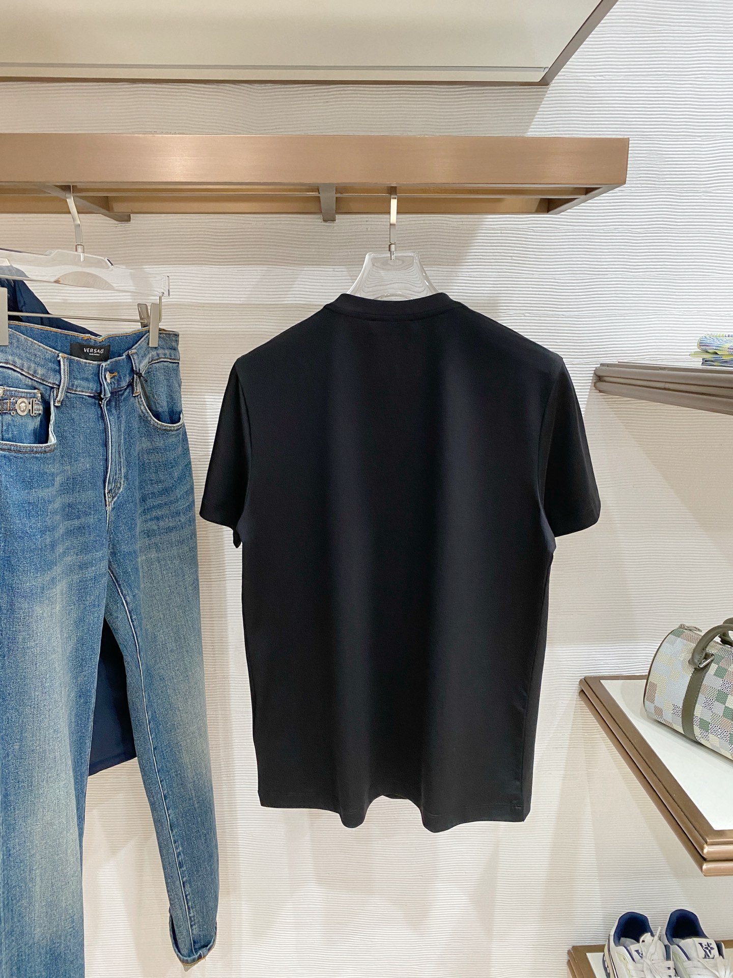 디올 남성 반팔 127379 Dior T Shirt 썸네일 이미지