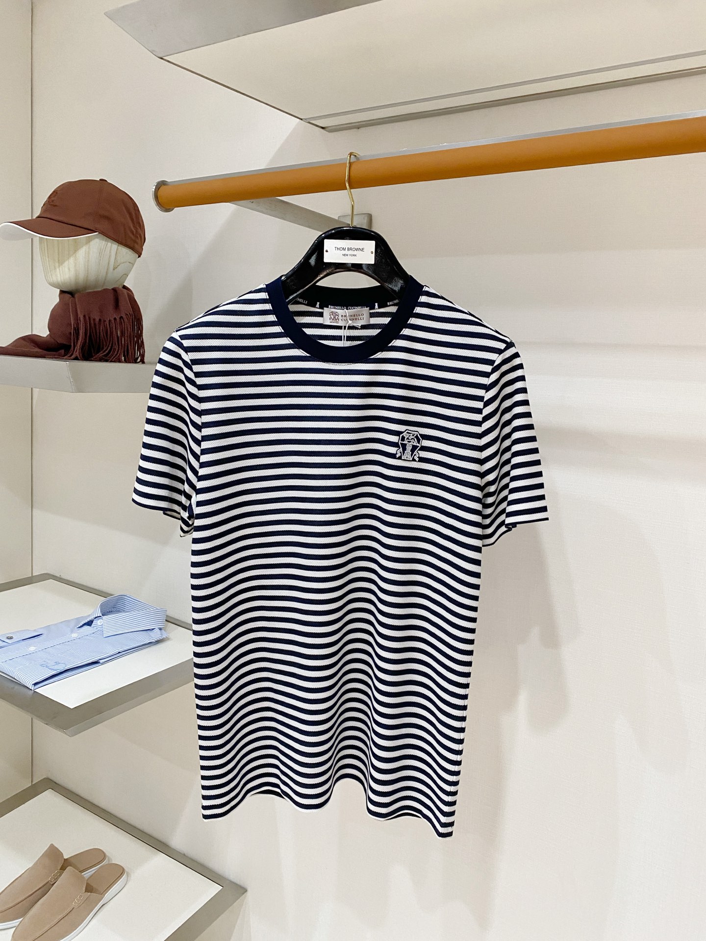 Brunello Cucinelli、2026新品短袖T恤，帅气时尚，胸前精致刺绣图案logo，简约百搭
