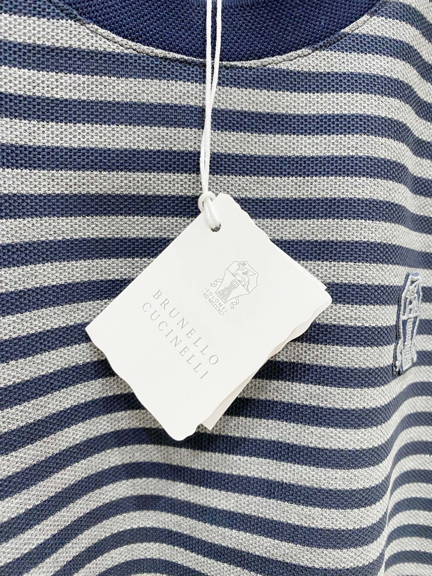 Brunello Cucinelli、2026新品短袖T恤，帅气时尚，胸前精致刺绣图案logo，简约百搭