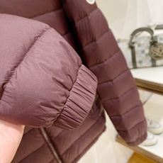 Moncler-盟可睐 2026FW秋冬新款男士连帽轻薄羽绒服 90新国标白鸭绒填充,高密防钻绒尼龙面料,原版开模五金, Moncler-盟可睐 2026FW秋冬新款男士连帽轻薄羽绒服 90新国标白鸭绒填充,高密防钻绒尼龙面料,原版开模五金,
