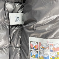 Moncler 盟可睐2026FW秋冬新款Maya经典亮面玛雅可拆卸连帽羽绒服 全套原版五金辅料,拉链、金属按扣、袖臂圆 Moncler 盟可睐2026FW秋冬新款Maya经典亮面玛雅可拆卸连帽羽绒服 全套原版五金辅料,拉链、金属按扣、袖臂圆
