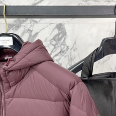 Moncler-盟可睐 2026FW秋冬新款男士连帽轻薄羽绒服 90新国标白鸭绒填充,高密防钻绒尼龙面料,原版开模五金, Moncler-盟可睐 2026FW秋冬新款男士连帽轻薄羽绒服 90新国标白鸭绒填充,高密防钻绒尼龙面料,原版开模五金,