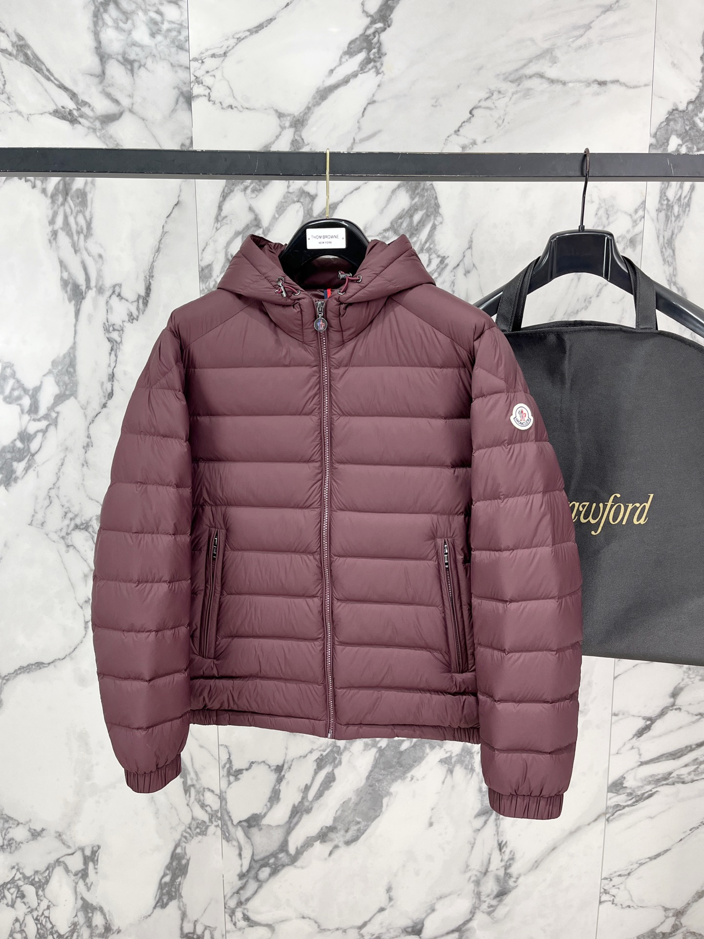 Moncler-盟可睐 2026FW秋冬新款男士连帽轻薄羽绒服 90新国标白鸭绒填充，高密防钻绒尼龙面料，原版开模五金，