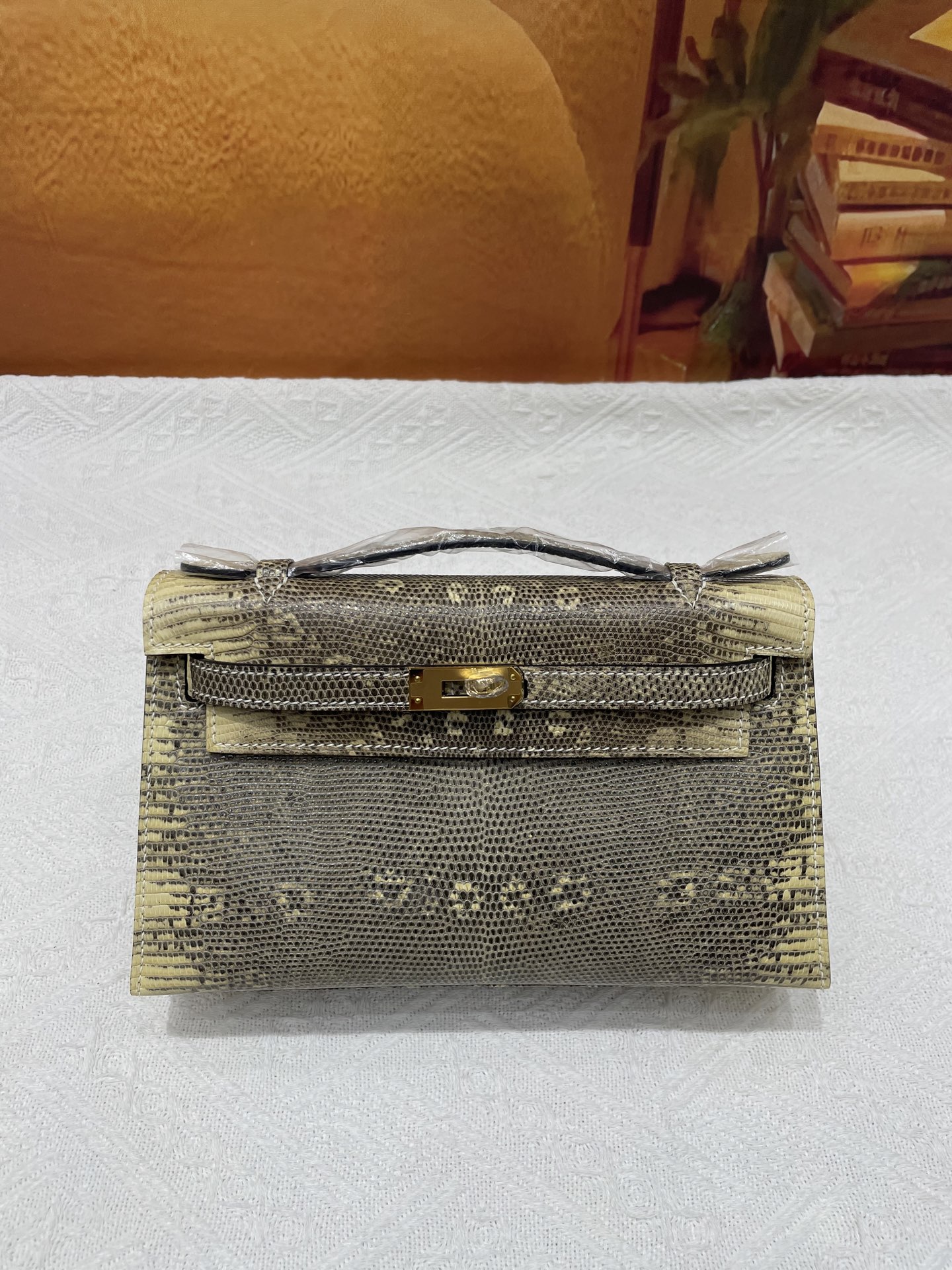 NO:851675,Lizard skin generation desert original color gold buckle in stock, Hermes, hermes, Hermes,19860909蜥蜴皮一代沙漠原花色金扣现货,爱马仕,hermes,Hermes,,Bag