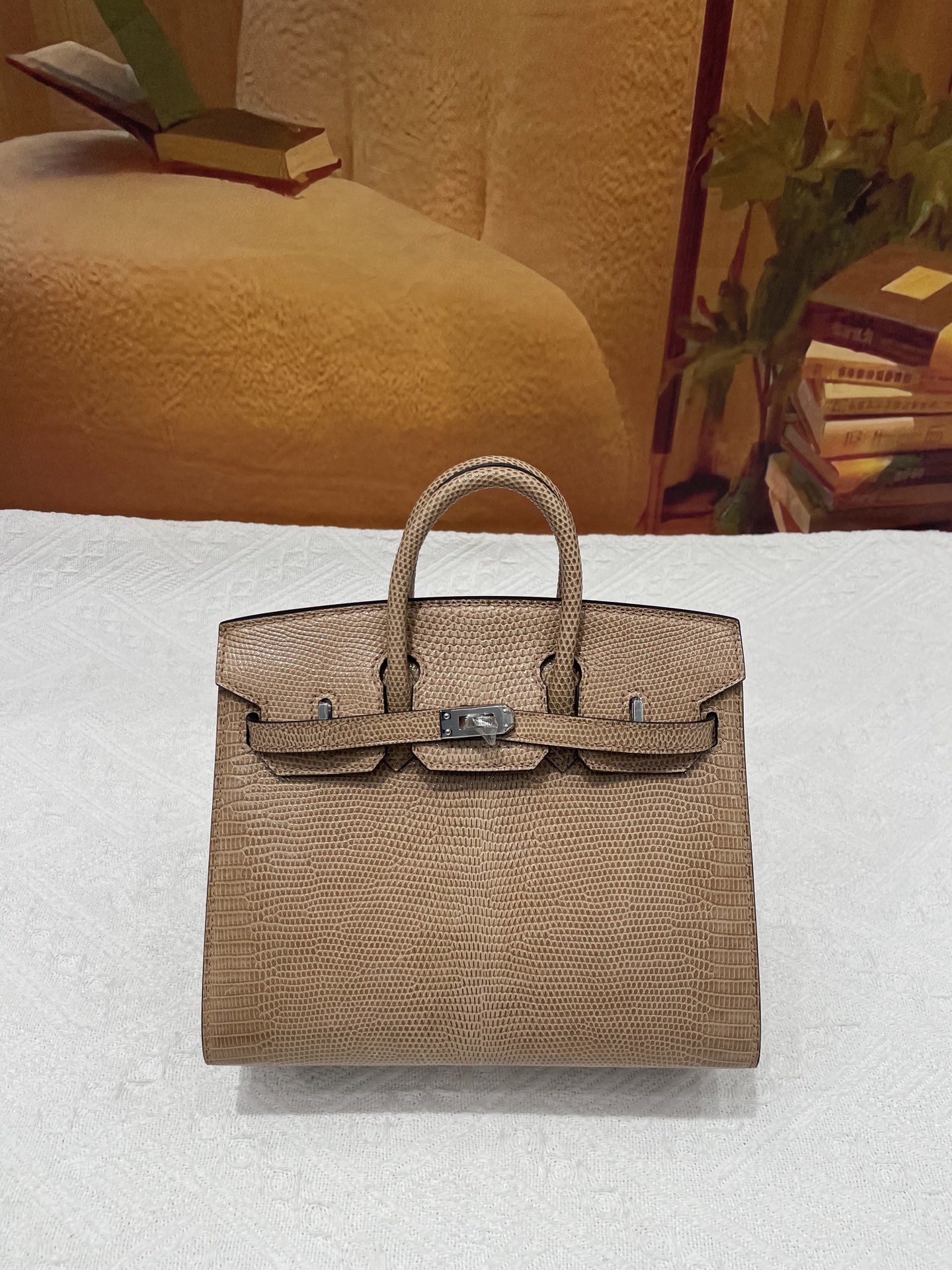 NO:699877,Lizard skin platinum 20 milk tea silver buckle in stock, Hermes, hermes, Hermes,19860909蜥蜴皮铂金20奶茶色银扣现货,爱马仕,hermes,Hermes,,Bag