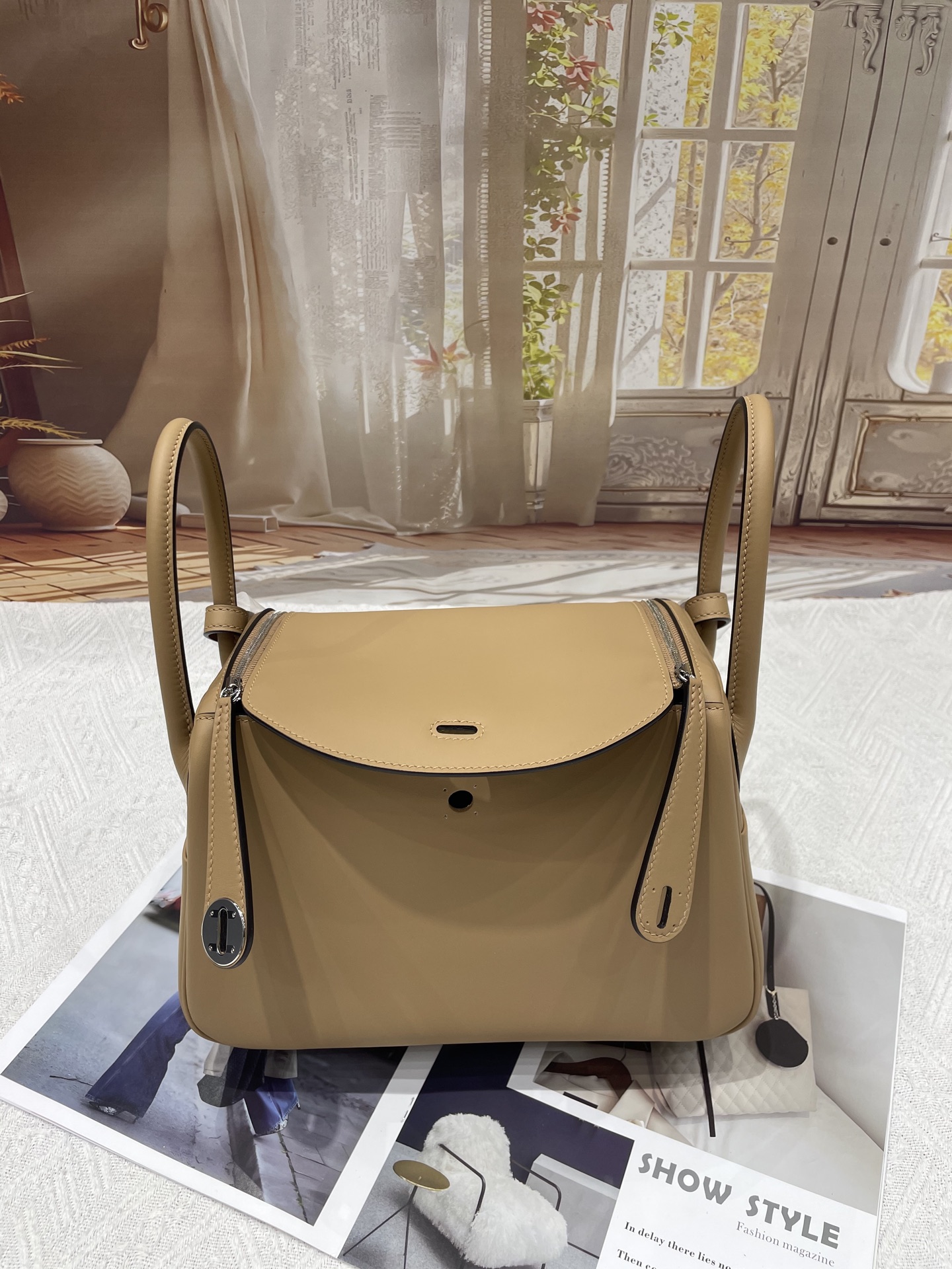 NO:763822,Swift Lindy 26 milk tea color silver buckle in stock [Rose], Hermes, hermes, stuart weitzman, Hermes,19860909Swift琳迪26奶茶色银扣现货[玫瑰],爱马仕,hermes,stuart weitzman,Hermes,,Bag