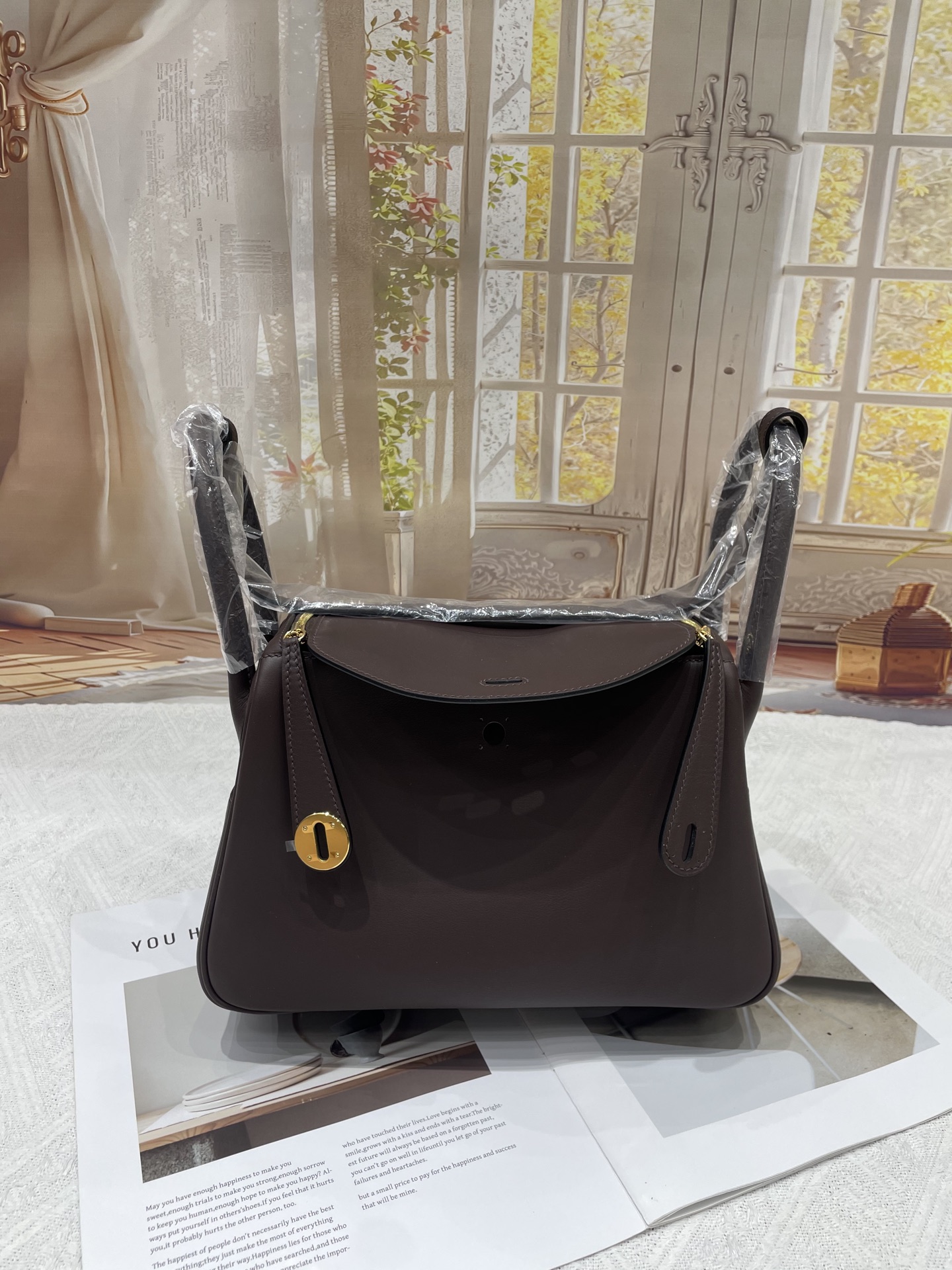 NO:763829,Swift Lindy 26 saddle red gold buckle in stock [rose],Hermes,hermes,stuart weitzman,Hermes,19860909Swift琳迪26马鞍红色金扣现货[玫瑰],爱马仕,hermes,stuart weitzman,Hermes,,Bag