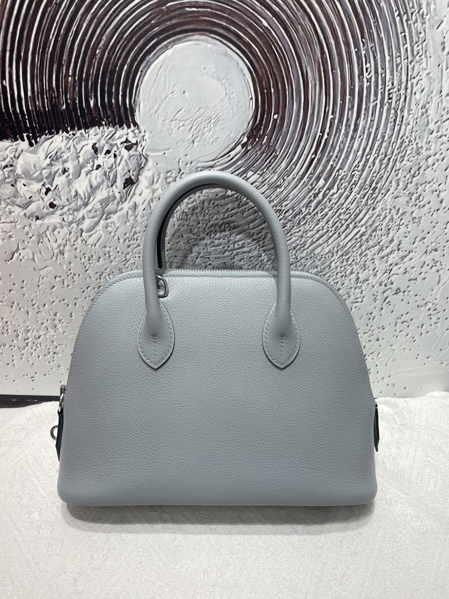 NO:919467,Bolide bowling ball 25cm, original imported Evercolor leather [linen blue] silver buckle, counter synchronization, handmade wax thread sewing, pure steel hardware, in stock, Hermes, Hermes,19860909Bolide 保龄球 25cm 原厂进口Evercolor皮【亚麻蓝】银扣 专柜同步 手工蜡线缝制 纯钢五金 现货,爱马仕,hermes,Hermes,,Bag