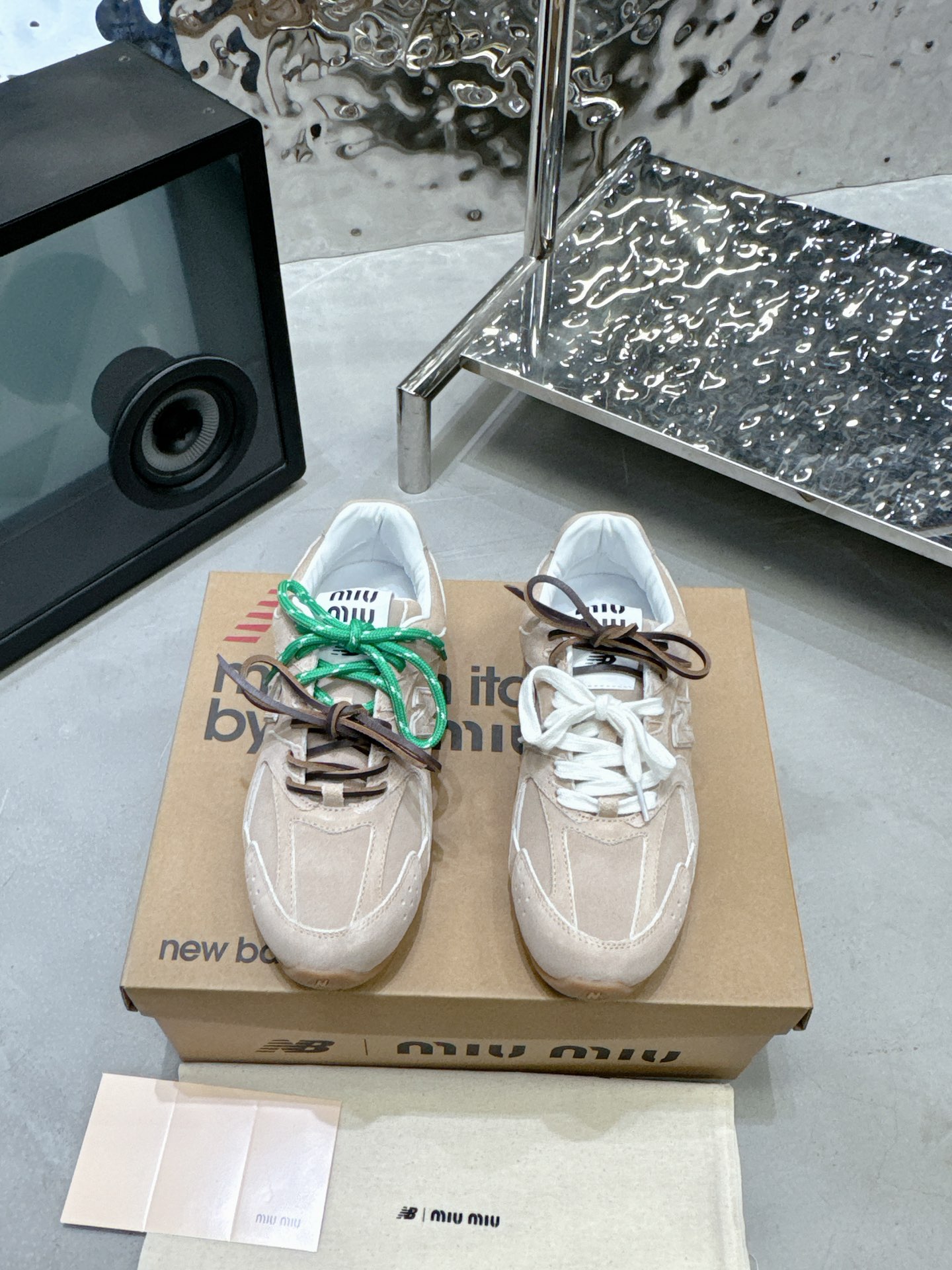 NO:693103,Apricot white edge cowboy shoes, casual shoes/sports shoes and half slippers, sneakers19860909杏白边牛猄 单鞋,休闲鞋/运动鞋半拖,sneakers,Women's Shoes