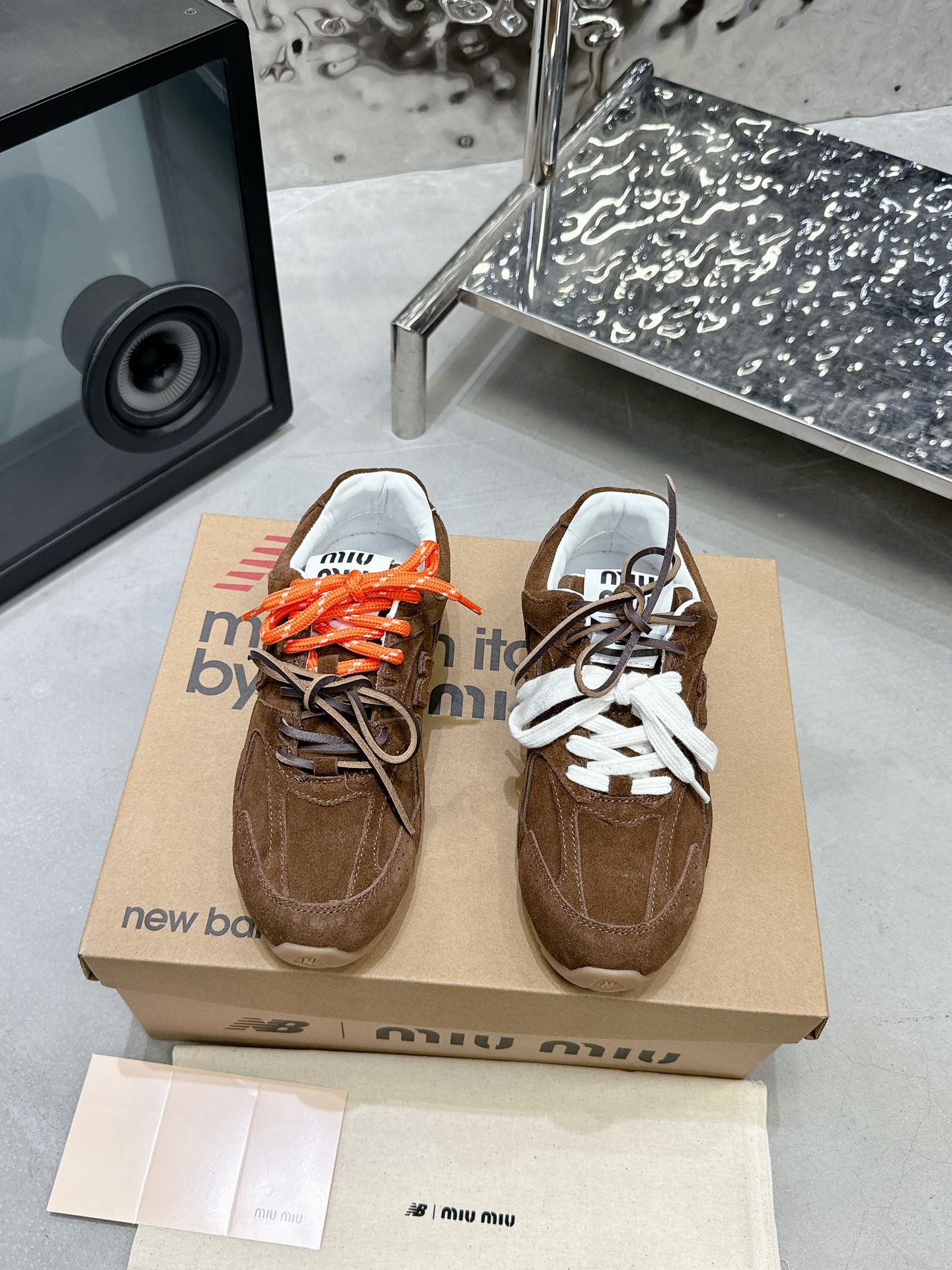 NO:693104,Brown cowboy shoes, casual shoes/sneakers and half slippers, sneakers19860909咖啡色牛猄 单鞋,休闲鞋/运动鞋半拖,sneakers,Women's Shoes