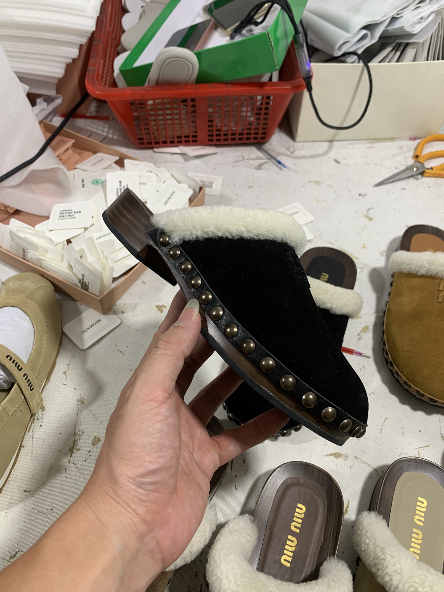 NO:693349,Black details real shot appreciation, furry shoes and slippers, slippers19860909黑色 细节实拍鉴赏,毛毛鞋拖鞋,slippers,Women's Shoes