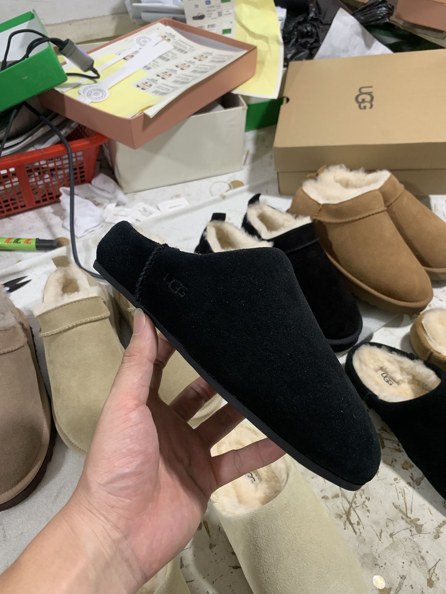 NO:693334,Black details, real shot appreciation, half-mooned fur shoes19860909黑色 细节实拍鉴赏,半拖毛毛鞋,Women's Shoes