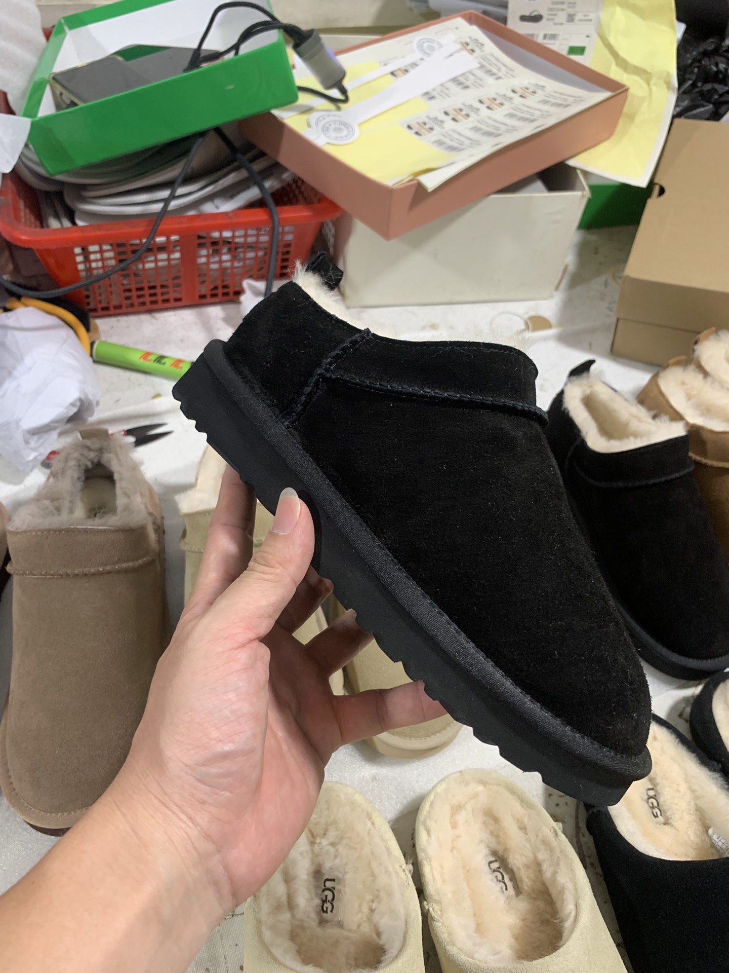 NO:693314,Black details, real shot appreciation, half-mooned fur shoes19860909黑色 细节实拍鉴赏,半拖毛毛鞋,Women's Shoes