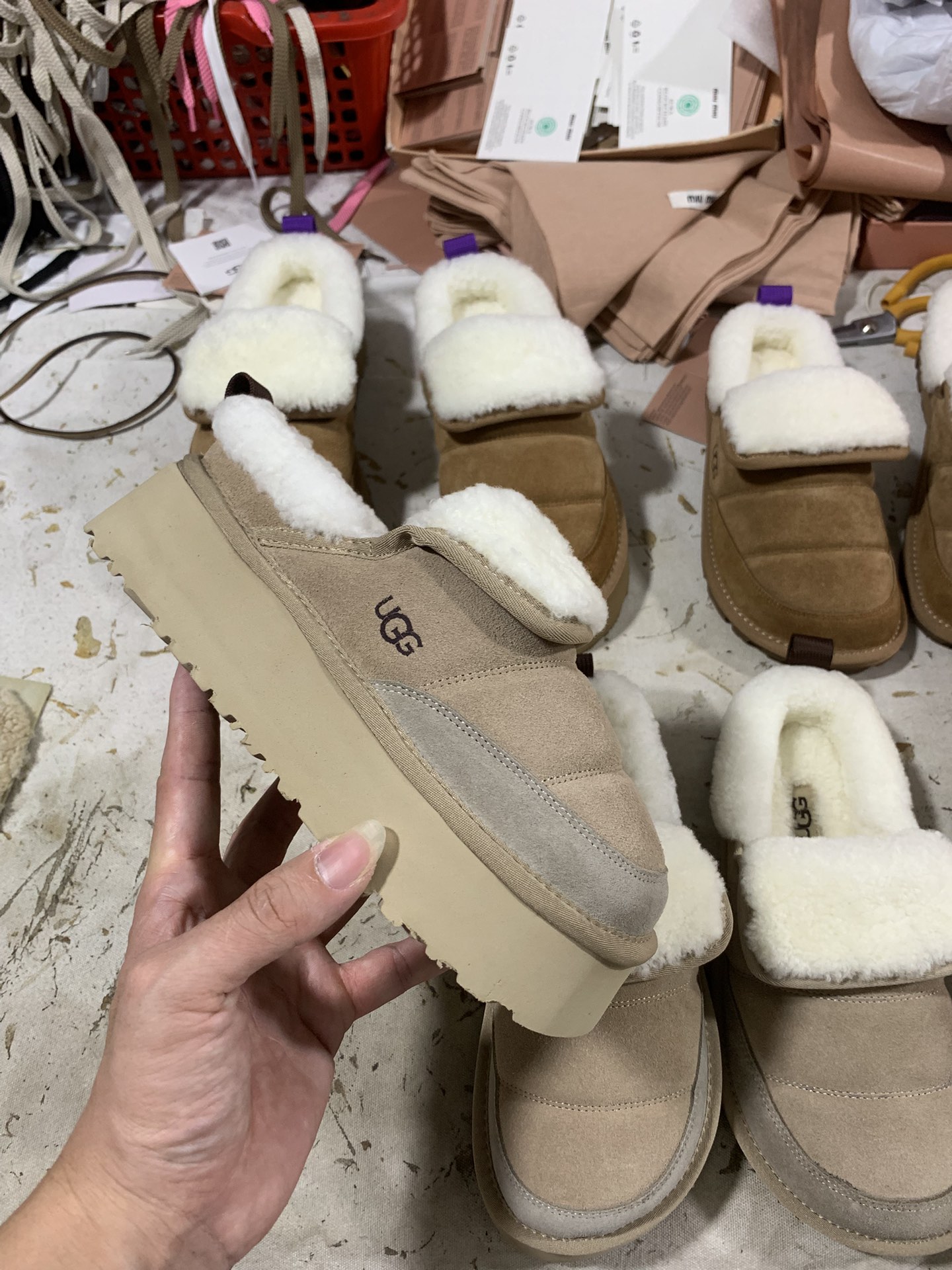 NO:693315,Khaki thick sole details, real shot appreciation, half-flop furry shoes19860909卡其厚底 细节实拍鉴赏,半拖毛毛鞋,Women's Shoes