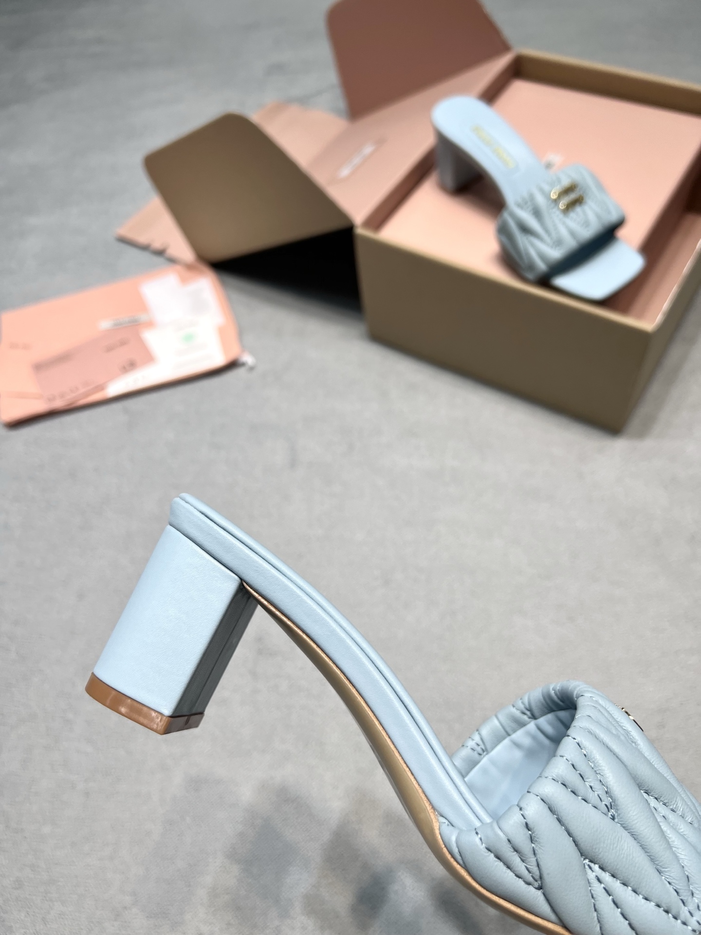 Miu Miu Slides