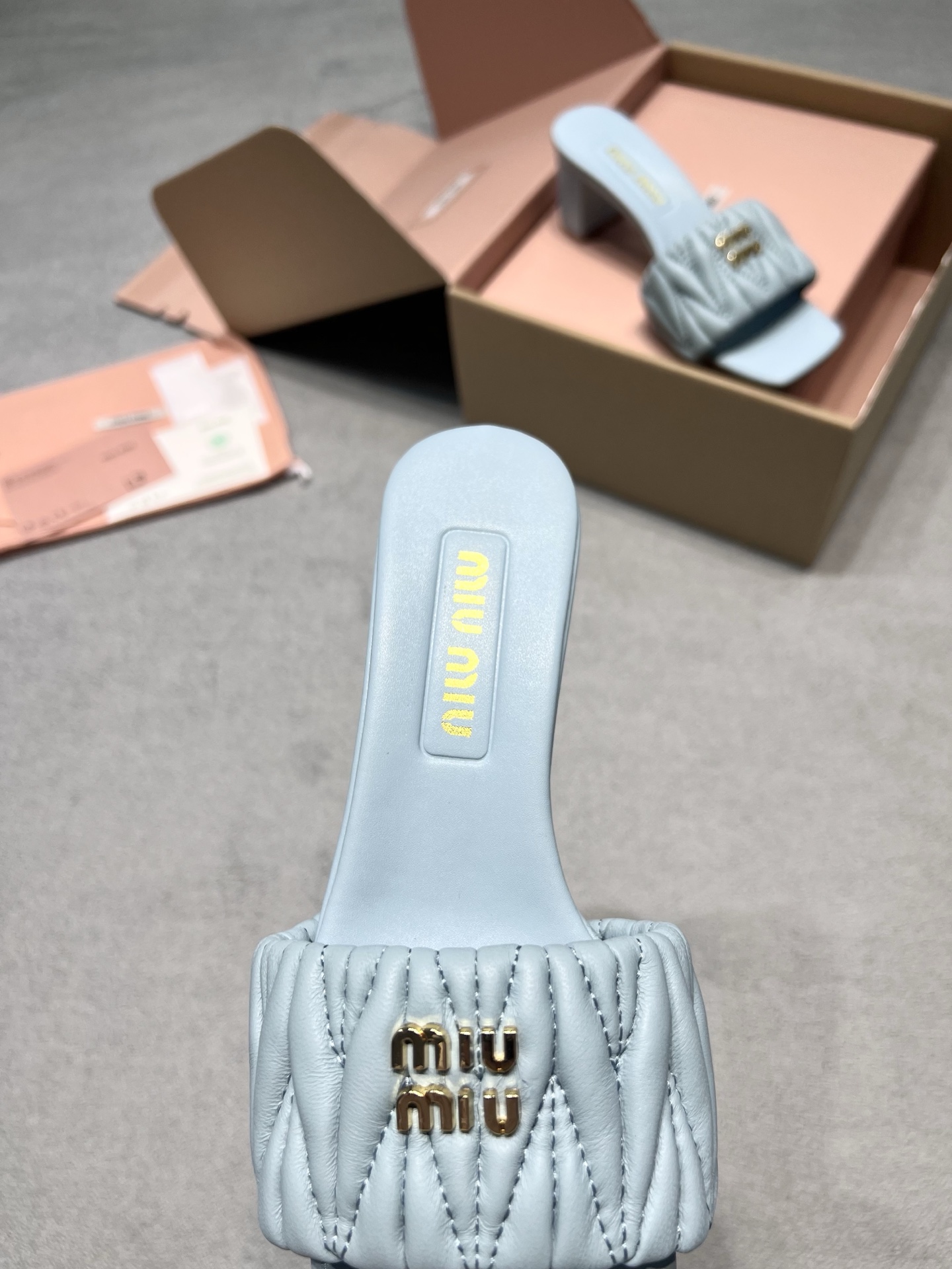Miu Miu Slides