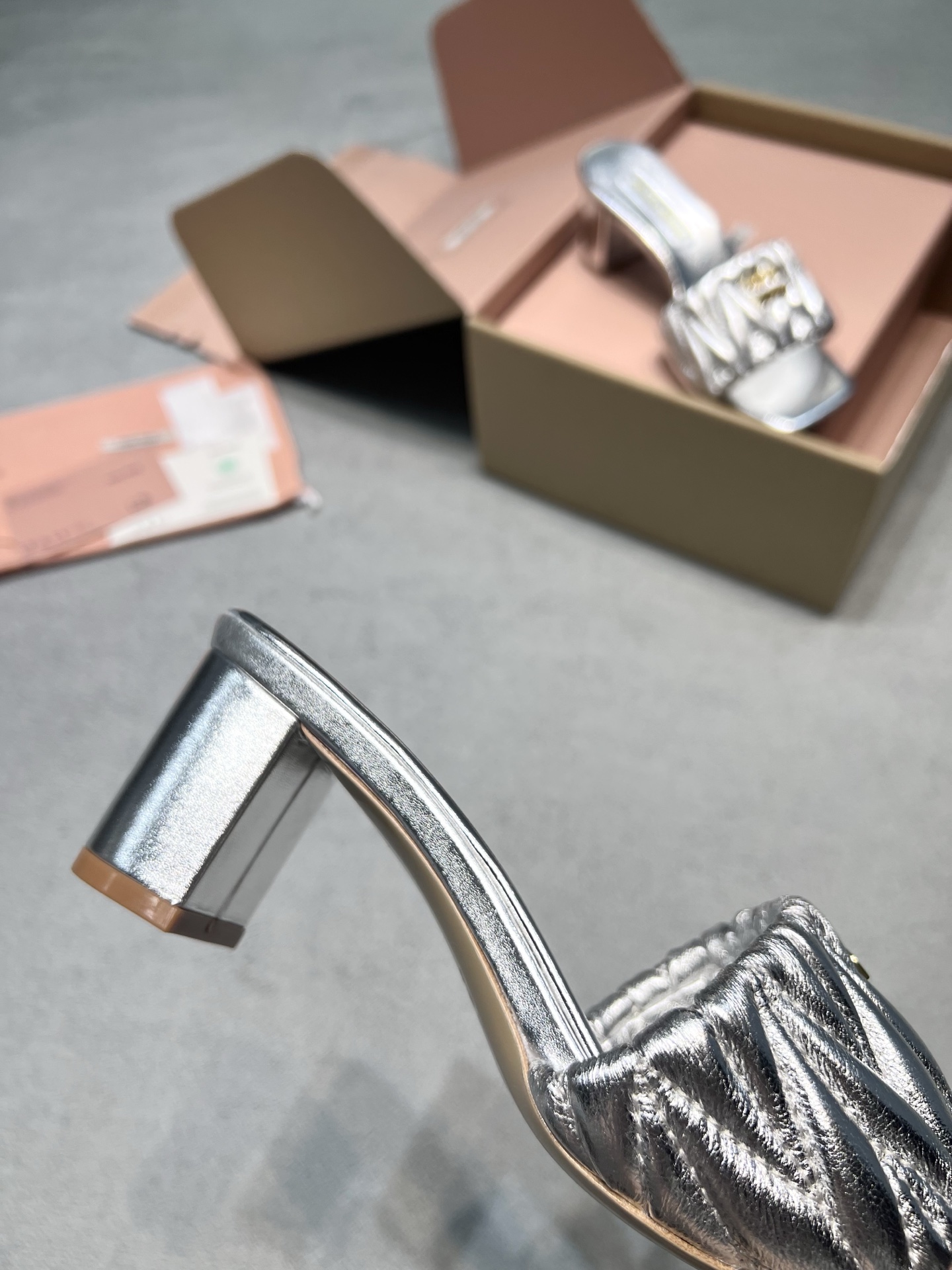 Miu Miu Slides