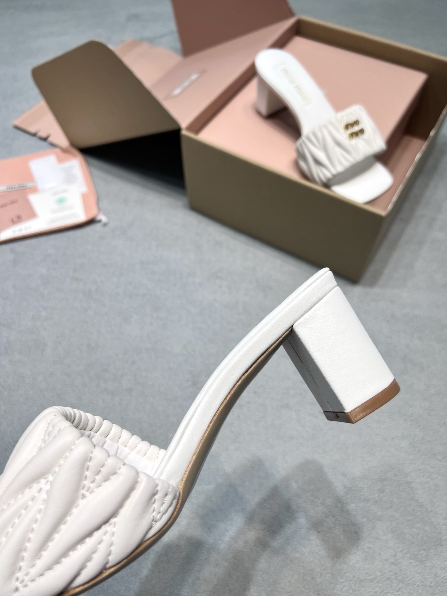 Miu Miu Slides