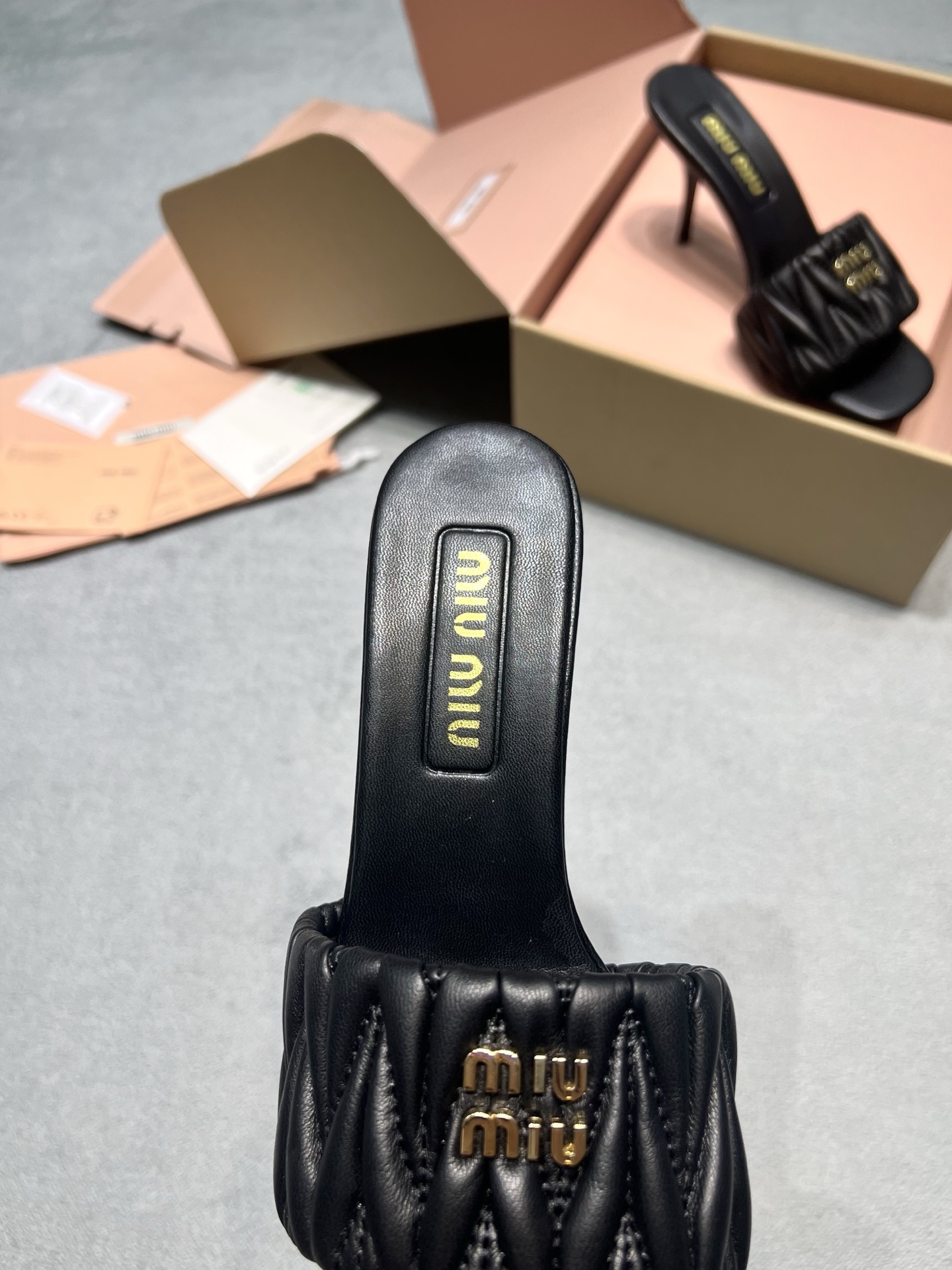 Miu Miu Slides