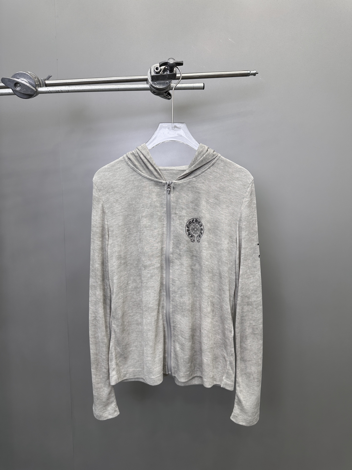 NO:326936,Croxin | New cardigan, ready-to-wear wash and stir-fry color plus four-sided printing technology, Tennis blended fabric, size sml, chrome hearts, alexander wang19860909克罗心 ｜ 新款开衫,成衣洗水炒色加四面印花工艺,天丝混纺面料,尺码sml,,chrome hearts,alexander wang,Women's clothing