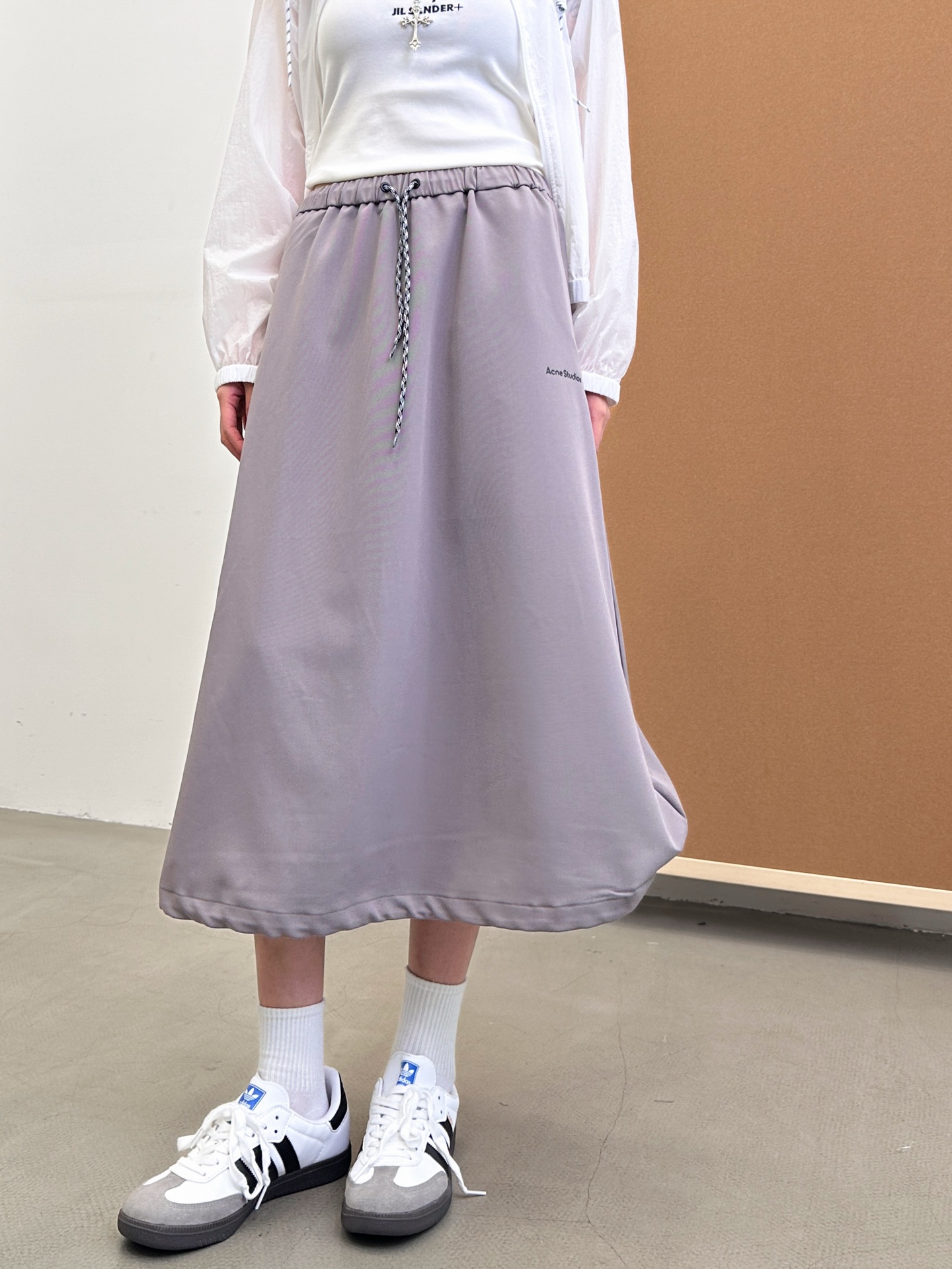 NO:327663,ACNE ｜ New casual skirt, classic printed logo, cotton-blend fabric with a casual feel, size sml, acne studios, skirts, alexander wang19860909ACNE ｜ 新款休闲半裙,经典印花标,人棉混纺面料休闲感十足,尺码sml,,acne studios,skirts,alexander wang,Women's clothing