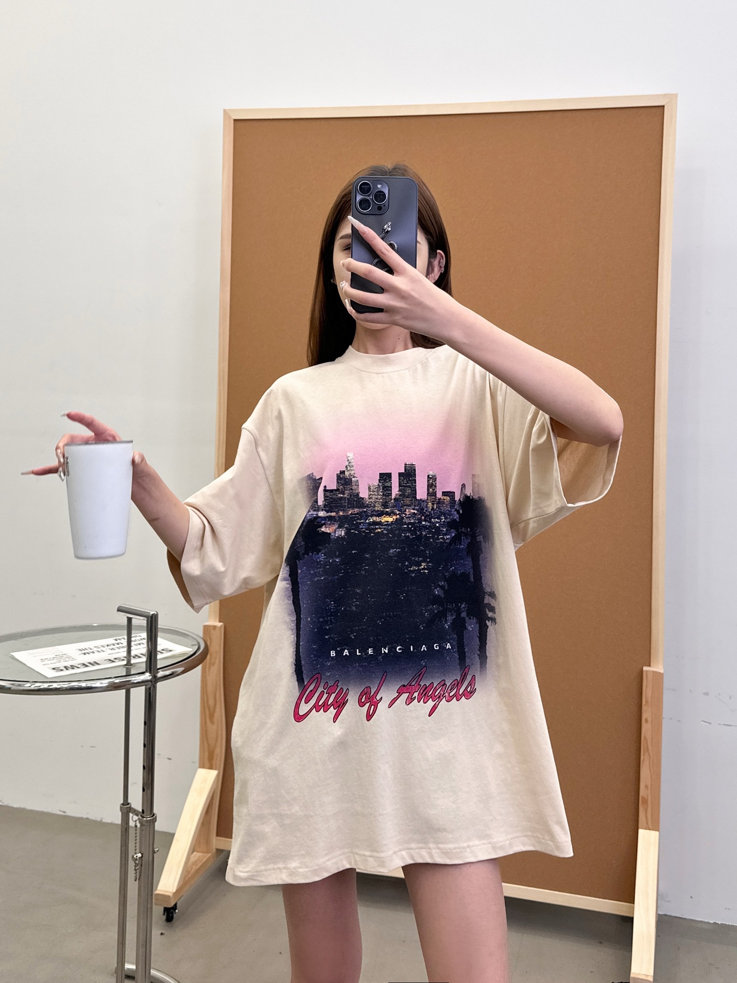 NO:422275,Paris ｜ New short-sleeved T, digital direct injection and manual offset printing superposition technology, same model for men and women, size sml, T-shirt, alexander wang19860909巴黎 ｜ 新款短袖t,成衣洗水数码直喷加手工胶印叠加工艺,男女同款,尺码sml,,T-shirt,alexander wang,Women's clothing