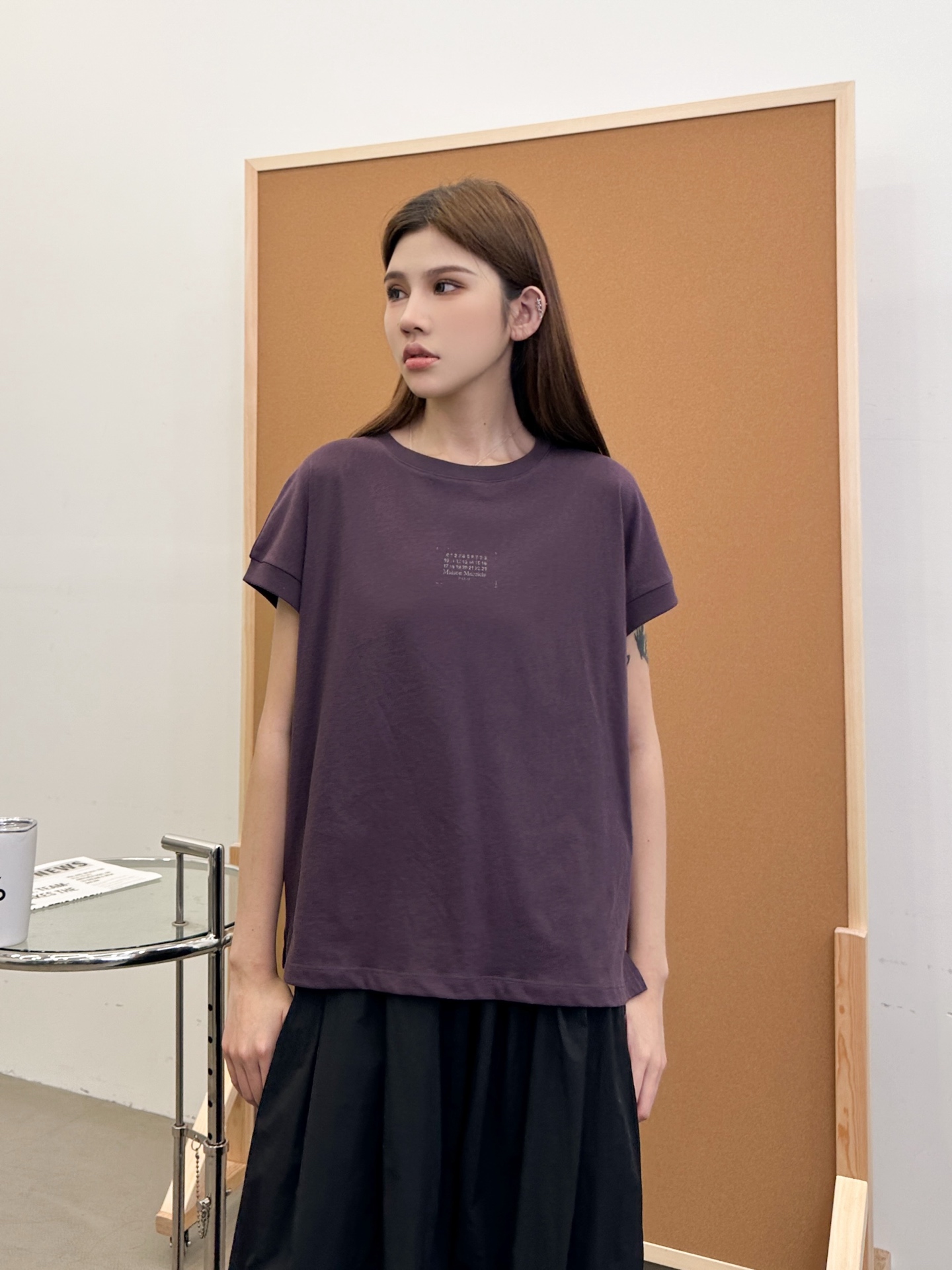 NO:427489,mm6 ｜ New short-sleeved t, classic printed logo, threaded cuff design, simple and fashionable, size sml,,masion margiela,T-shirt,alexander wang19860909mm6 ｜ 新款短袖t,经典印花标,螺纹袖口设计,简约时尚,尺码sml,,masion margiela,T-shirt,alexander wang,Women's clothing