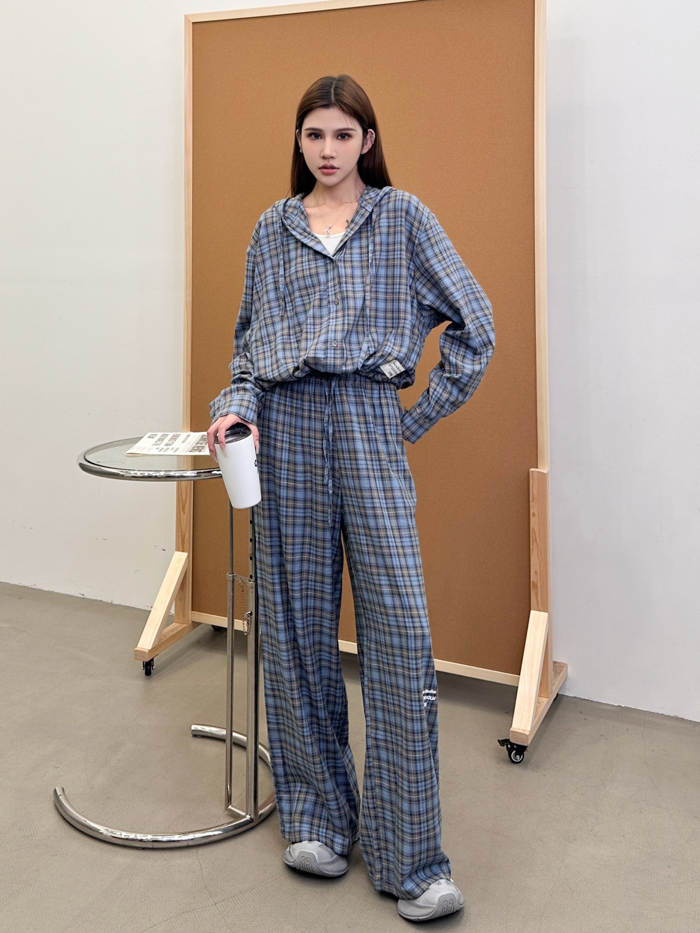 NO:427510,Acne | New casual pants, classic embroidery logo, new cotton plaid fabric, casual fashion, same style for men and women, size sml, acne studios, alexander wang19860909Acne ｜ 新款休闲裤,经典刺绣标,全棉新款格子面料,休闲时尚,男女同款,尺码sml,,acne studios,alexander wang,Women's clothing