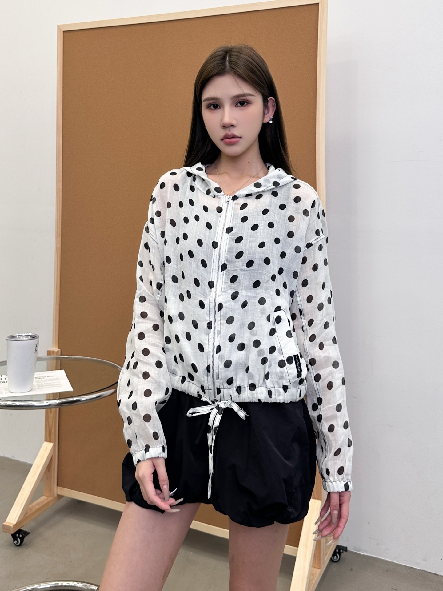 NO:431078,Acne | New thin cardigan, Japanese imported full hemp fabric plus grey cloth polka dot printing, size sml, acne studios, alexander wang19860909Acne ｜ 新款薄开衫,日本进口全麻面料加坯布波点印花,尺码sml,,acne studios,alexander wang,Women's clothing