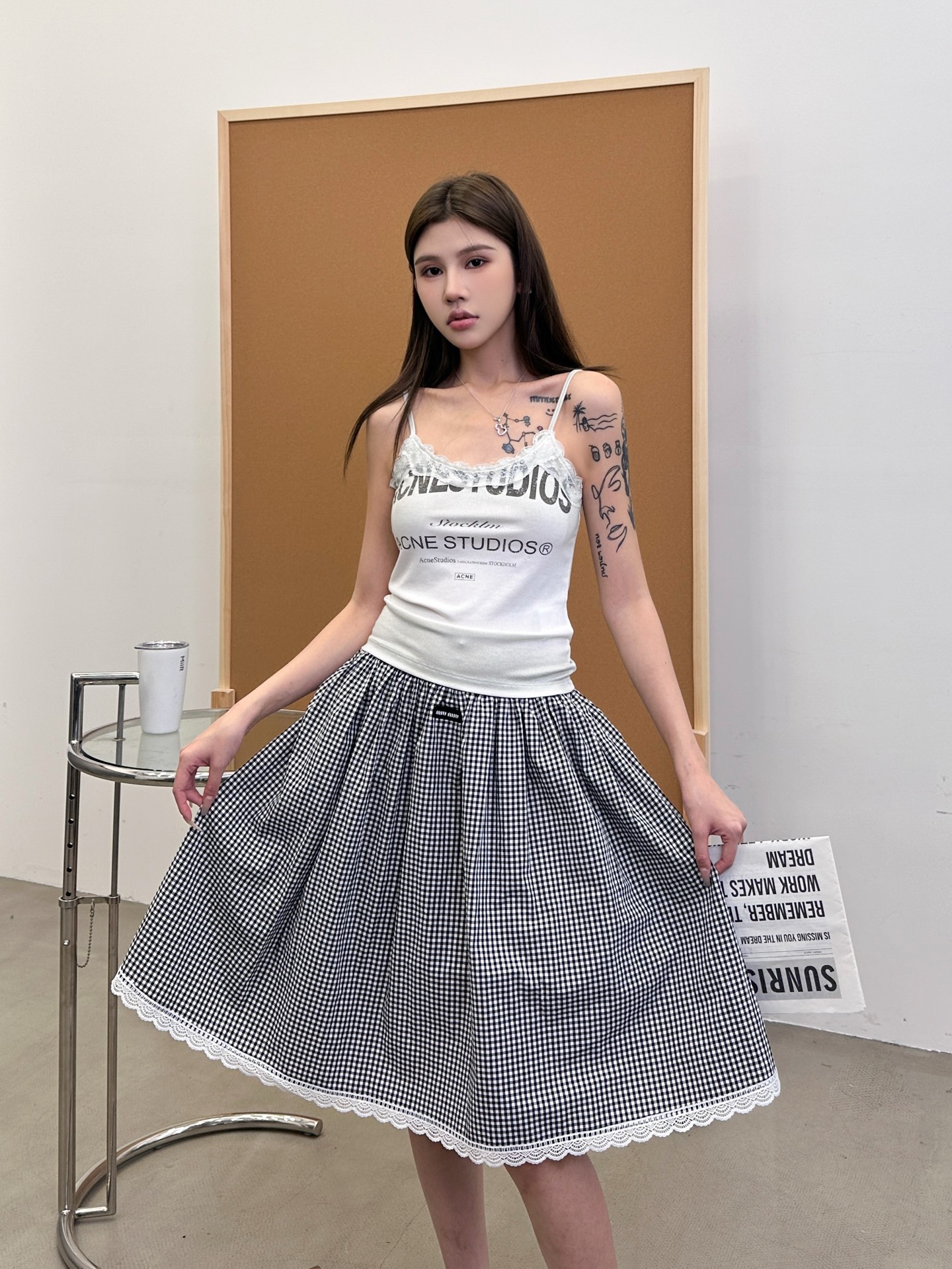 NO:431109,miu | New casual skirt, classic patch and classic plaid fabric spliced ​​lace edge, size sml, miumiu, skirts, alexander wang19860909miu ｜ 新款休闲半裙,经典贴布标加经典格子面料拼接蕾丝边,尺码sml,,miumiu,skirts,alexander wang,Women's clothing