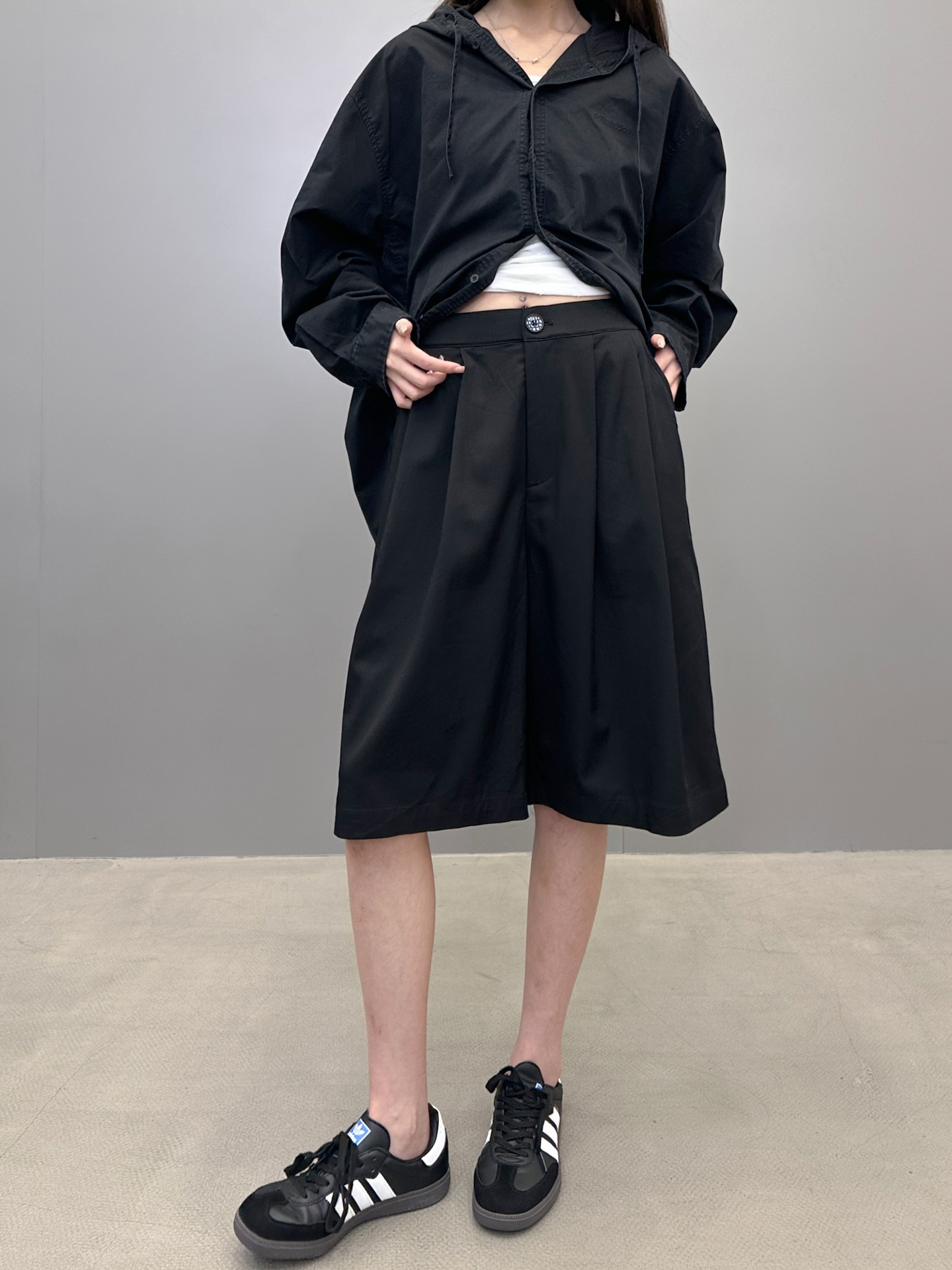 NO:435535,mm6 ｜ New casual shorts, imported modal cotton blend fabric, same style for men and women, size sml, masion magiela, shorts, alexander wang19860909mm6 ｜ 新款休闲短裤,进口莫代尔人棉混纺面料,男女同款,尺码sml,,masion margiela,shorts,alexander wang,Women's clothing