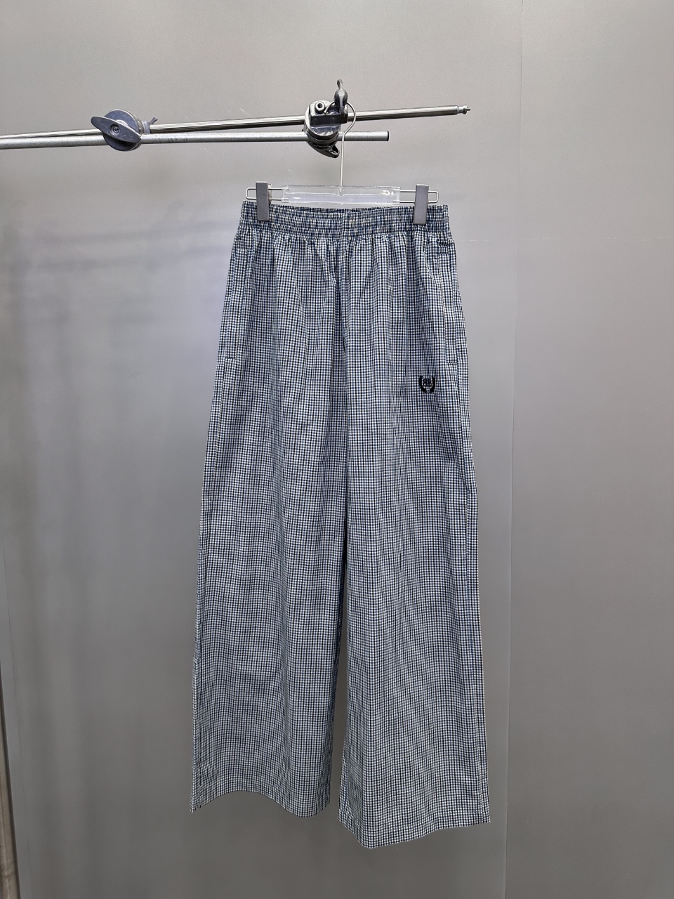 巴黎 ｜ 新款休闲裤，经典刺绣标，棉麻混纺格子面料，休闲时尚，男女同款，尺码sml