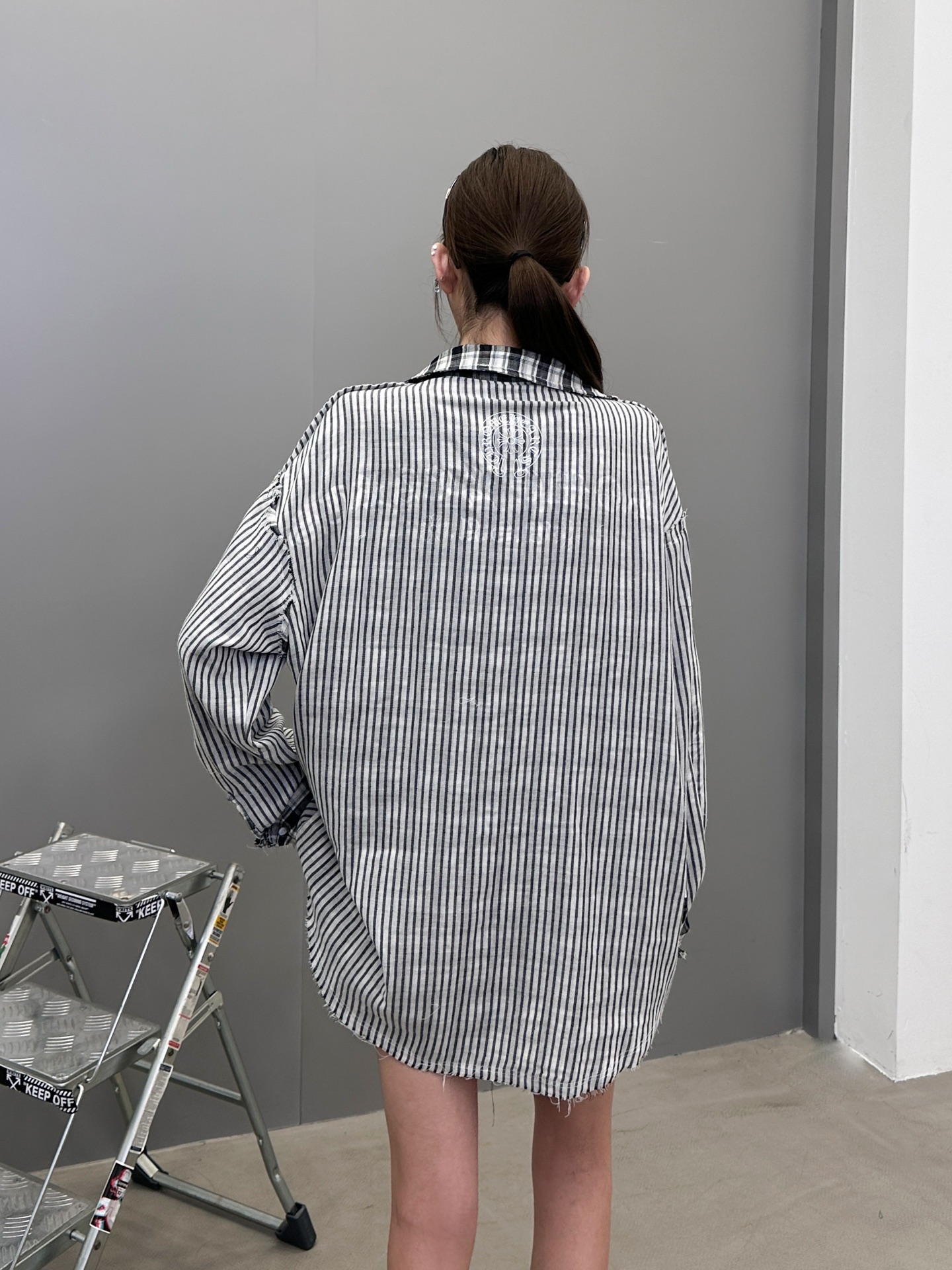 克罗心 ｜ 新款衬衣，成衣洗水毛边加多处印花工艺，日本进口双面全棉面料，男女同款，尺码sml