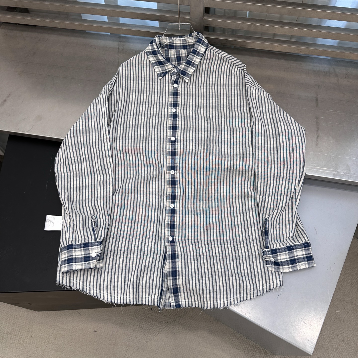 克罗心 ｜ 新款衬衣，成衣洗水毛边加多处印花工艺，日本进口双面全棉面料，两面穿男女同款，尺码sml