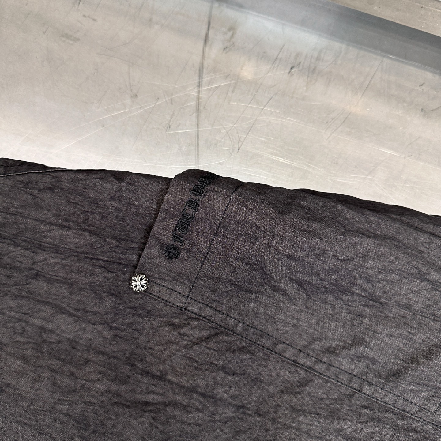 克罗心 ｜ 新款工装休闲裤，进口特殊混纺棉布，经典字母刺绣标，男女同款，尺码sml