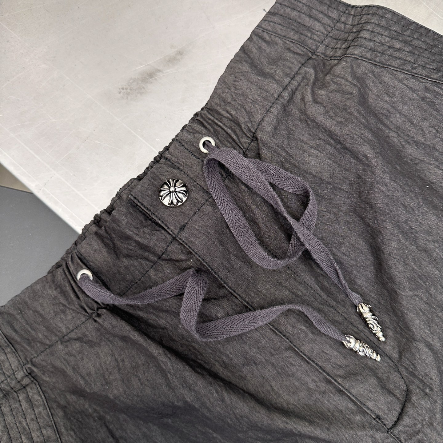 克罗心 ｜ 新款工装休闲裤，进口特殊混纺棉布，经典字母刺绣标，男女同款，尺码sml