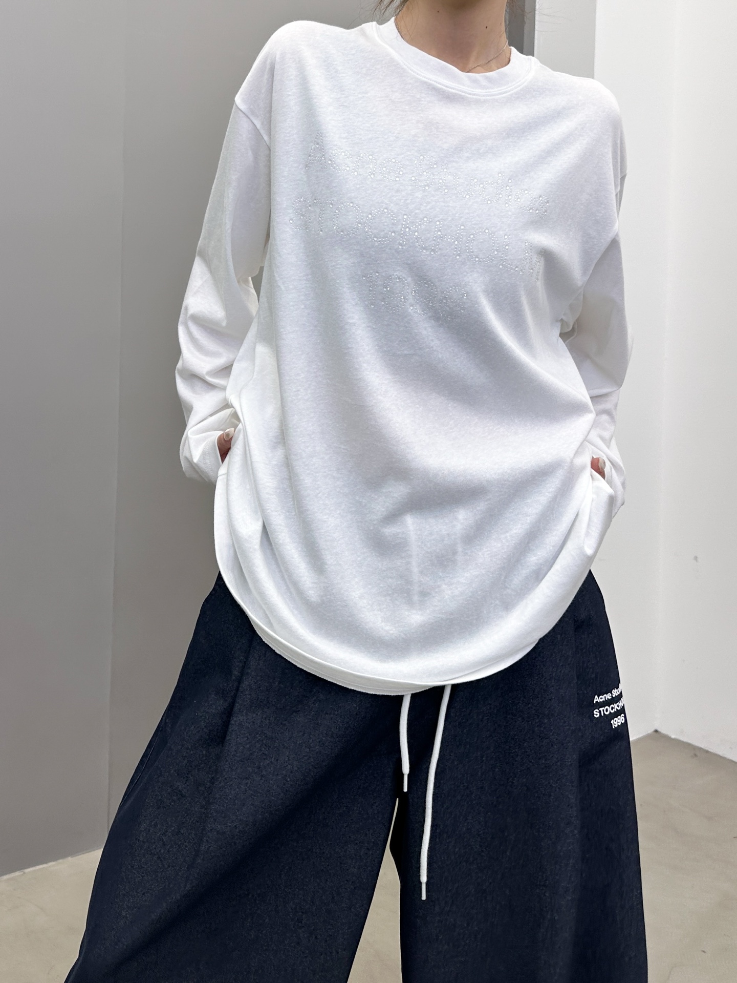 Acne ｜ 新款长袖t，成衣洗水加前后烫钻工艺，休闲时尚，尺码sml