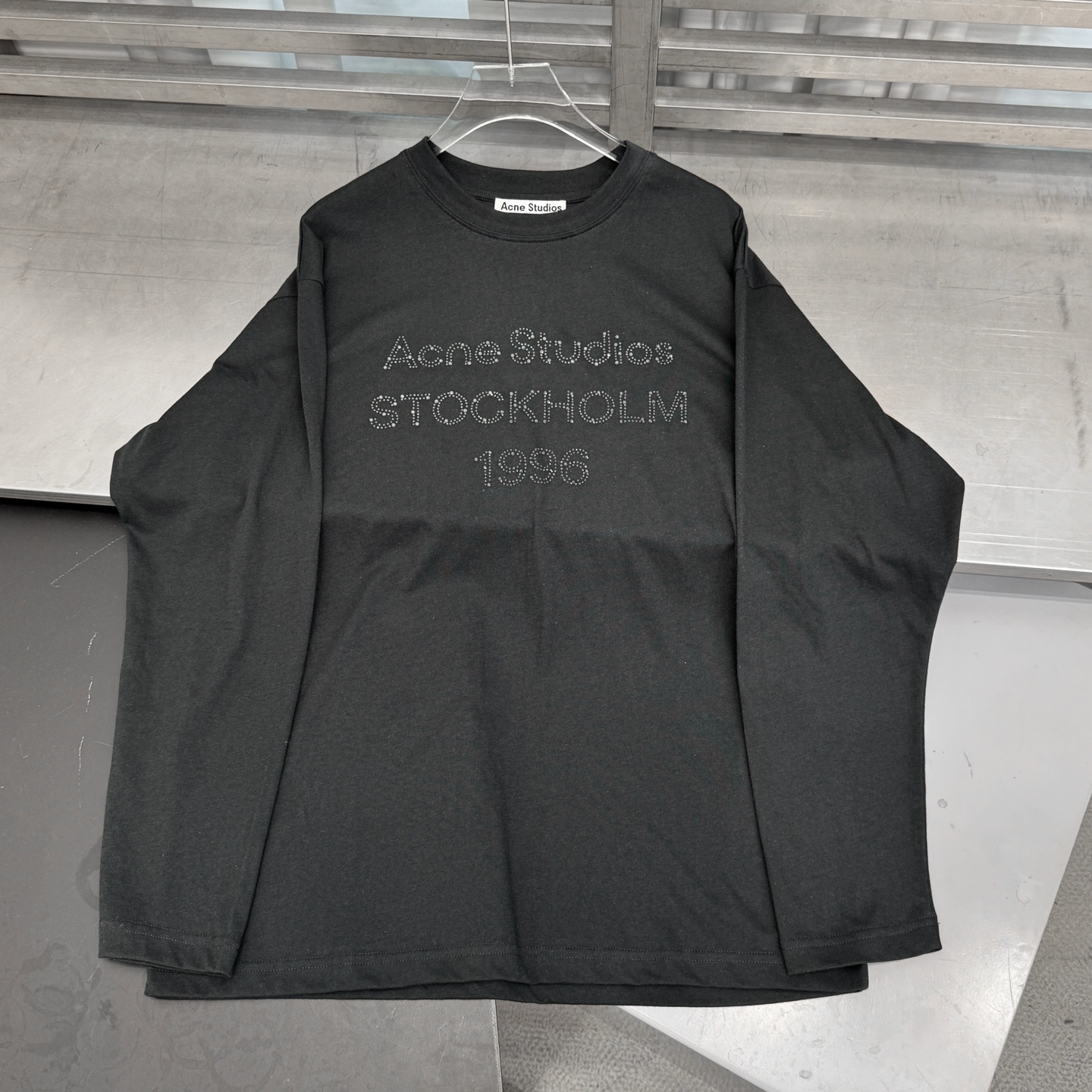 Acne ｜ 新款长袖t，成衣洗水加前后烫钻工艺，休闲时尚，尺码sml