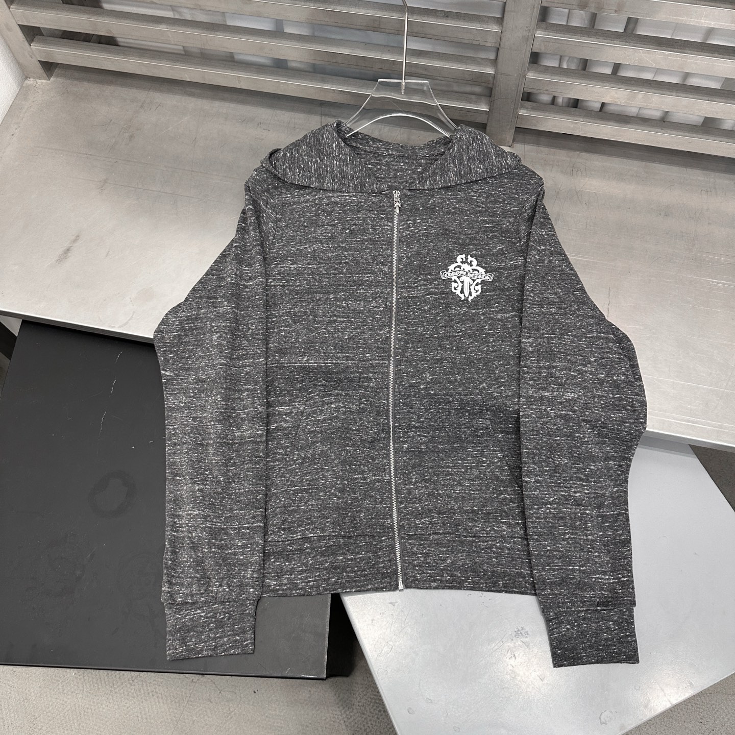  克罗心 ｜ 新款开衫卫衣，经典印花标，人棉混纺特殊面料，尺码sml