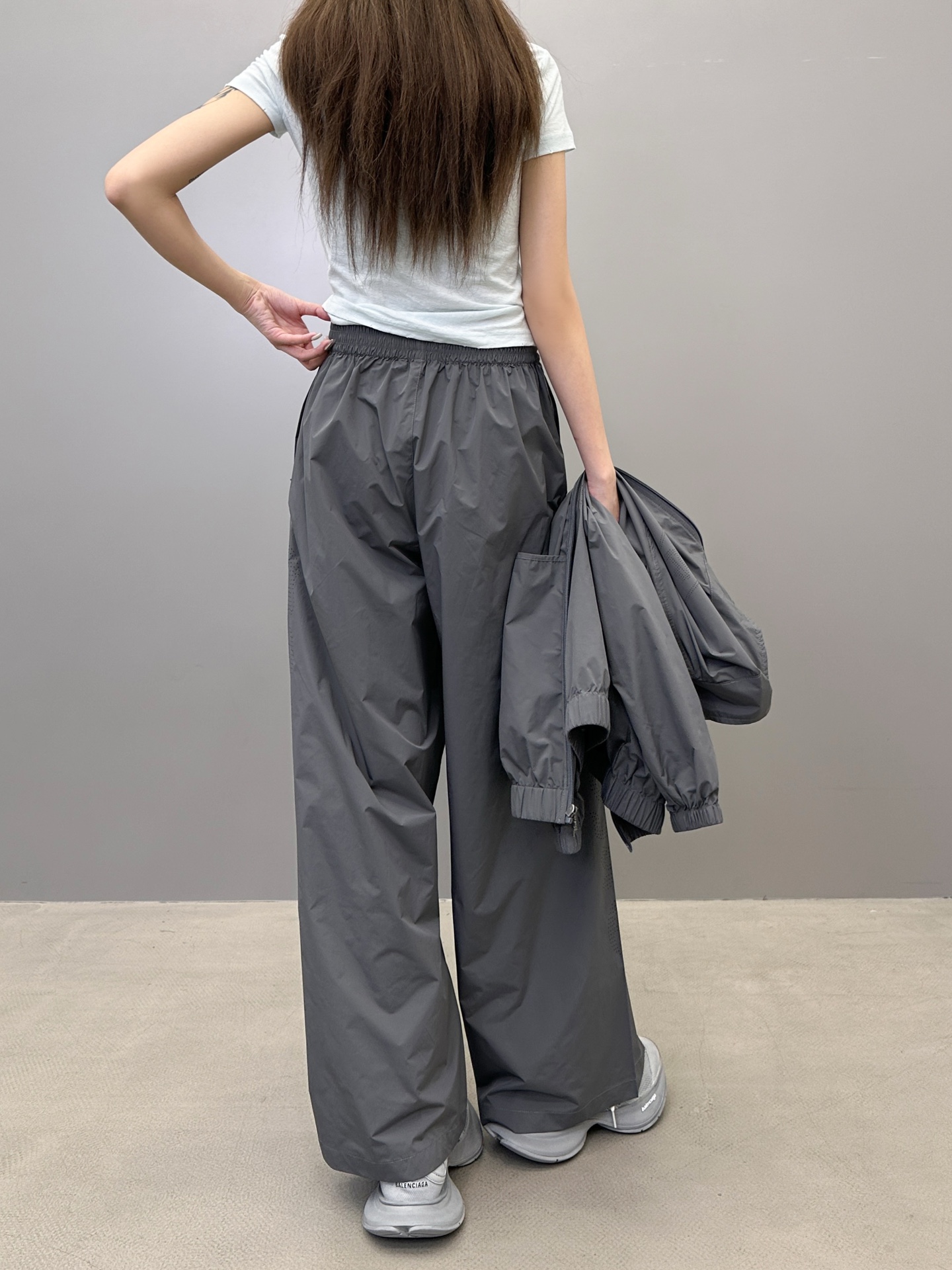  克罗心 ｜ 新款休闲裤，大身激光冲孔工艺，休闲时尚，男女同款，尺码sml