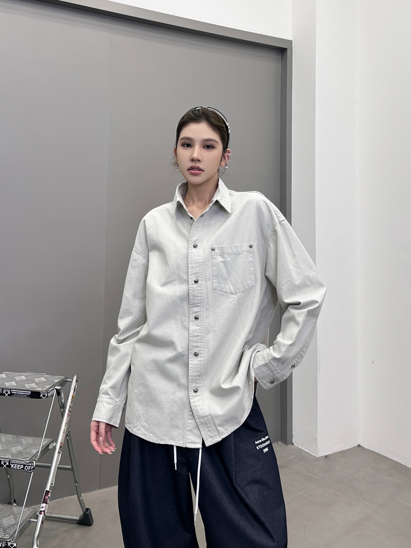  克罗心 ｜ 新款衬衣，成衣洗水吊磨喷色工艺，100%高密棉布，男女同款，尺码sml