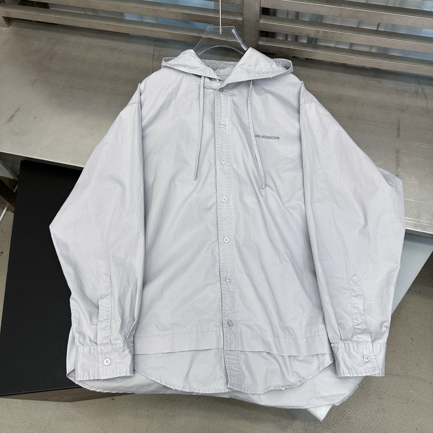  巴黎 ｜ 新款衬衣外套，成衣洗水加经典刺绣标，日本进口高密棉布，男女同款，尺码sml