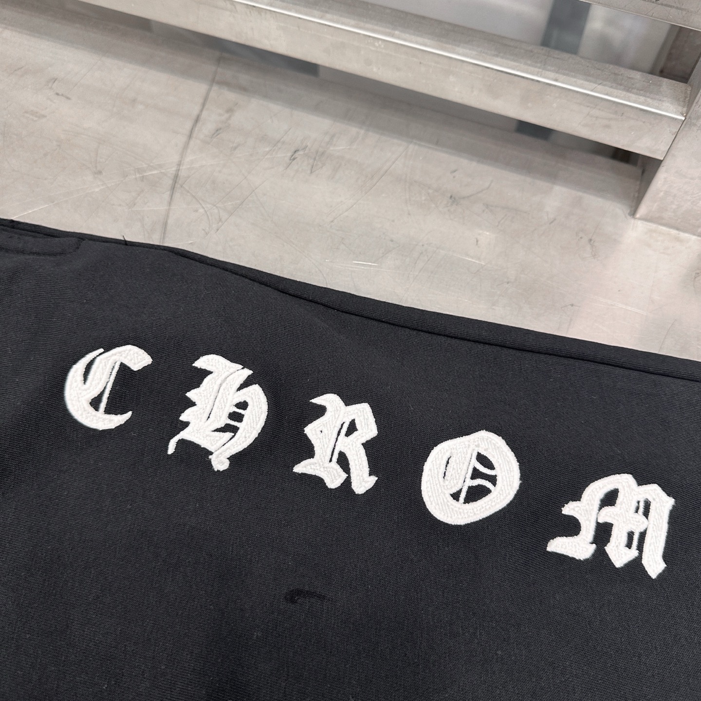  克罗心 ｜ 新款休闲卫裤，成衣洗水吊磨工艺加贴布绣花，100%棉，男女同款，尺码sml