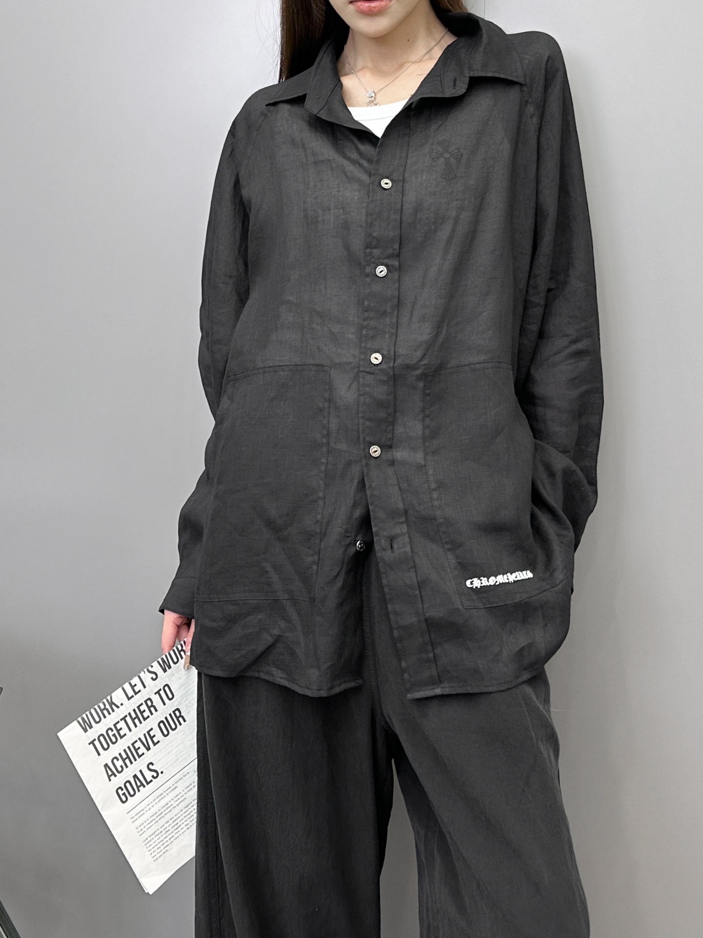  克罗心 ｜ 新款衬衣，日本进口全麻面料，经典五金扣刺绣标，男女同款，尺码sml